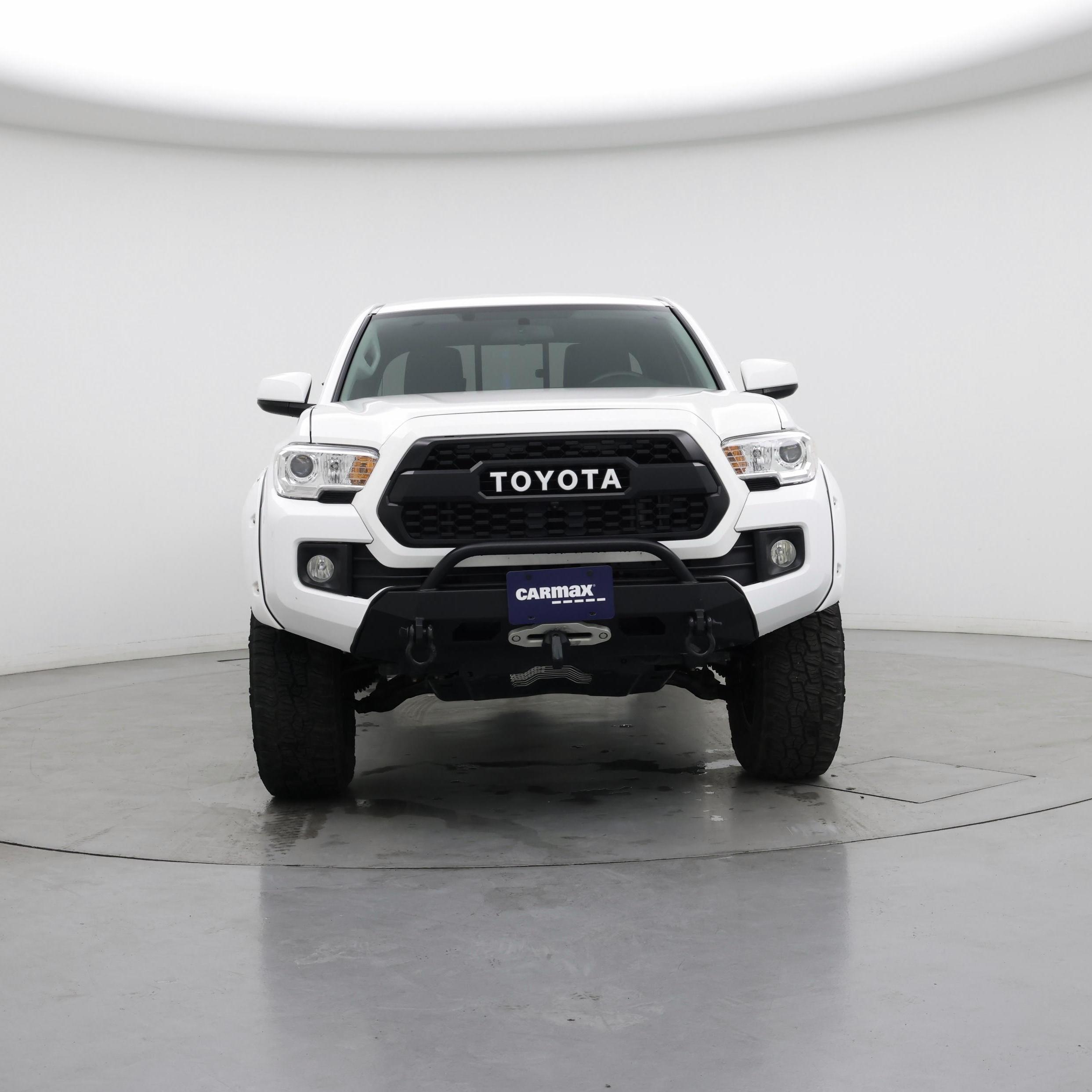 Thumbnail: 2016 Toyota Tacoma - 5