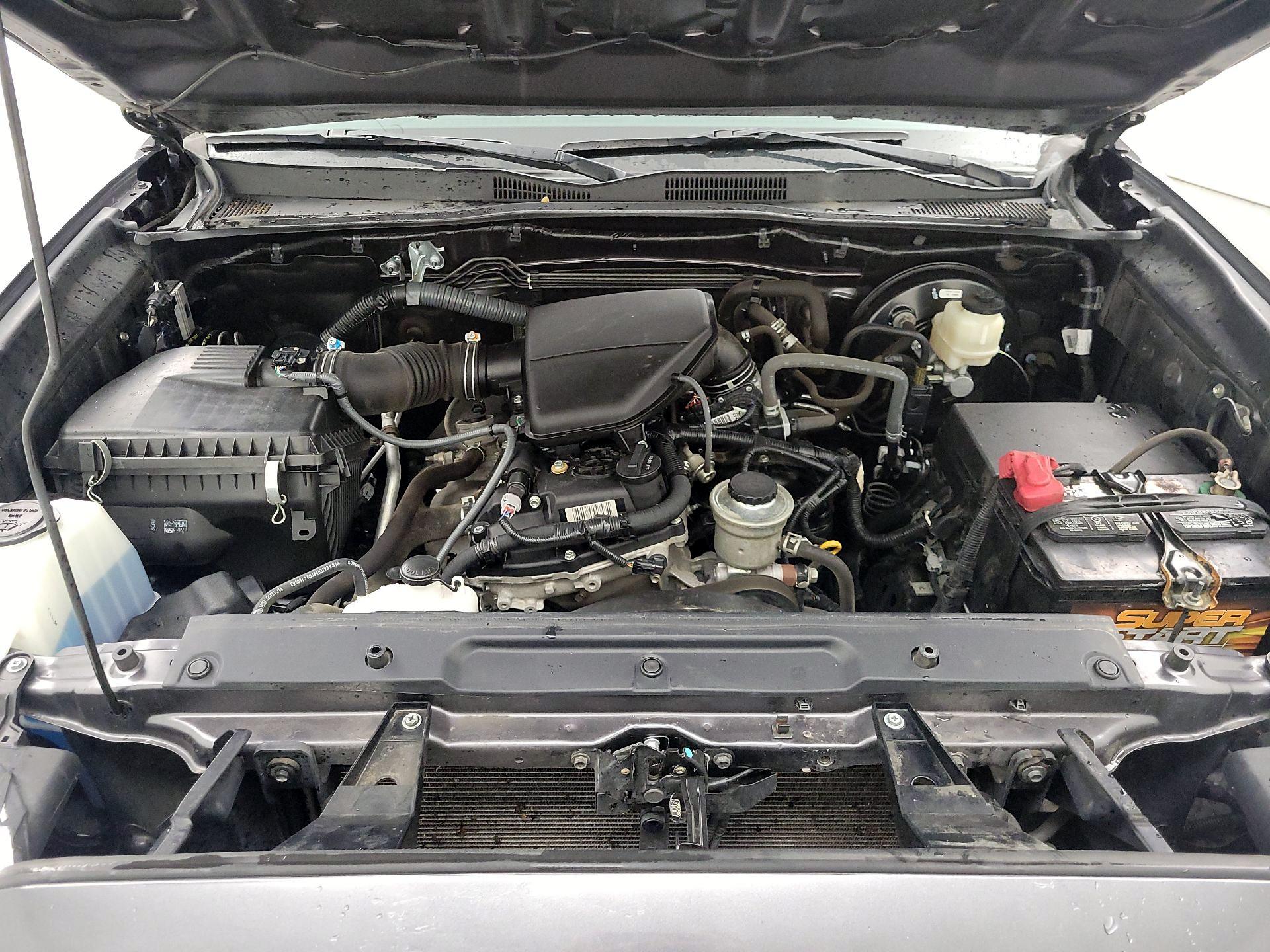 Thumbnail: 2017 Toyota Tacoma - 19