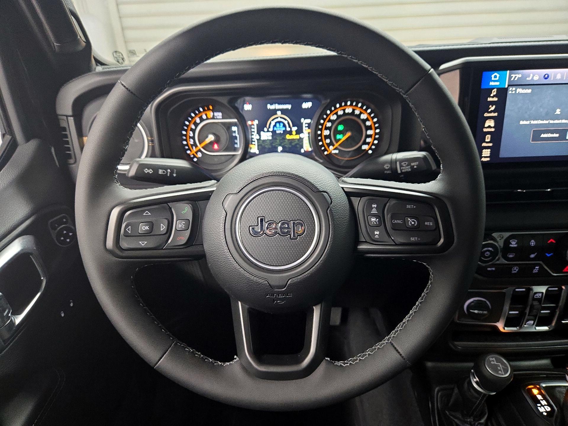 Thumbnail: 2025 Jeep Gladiator - 10