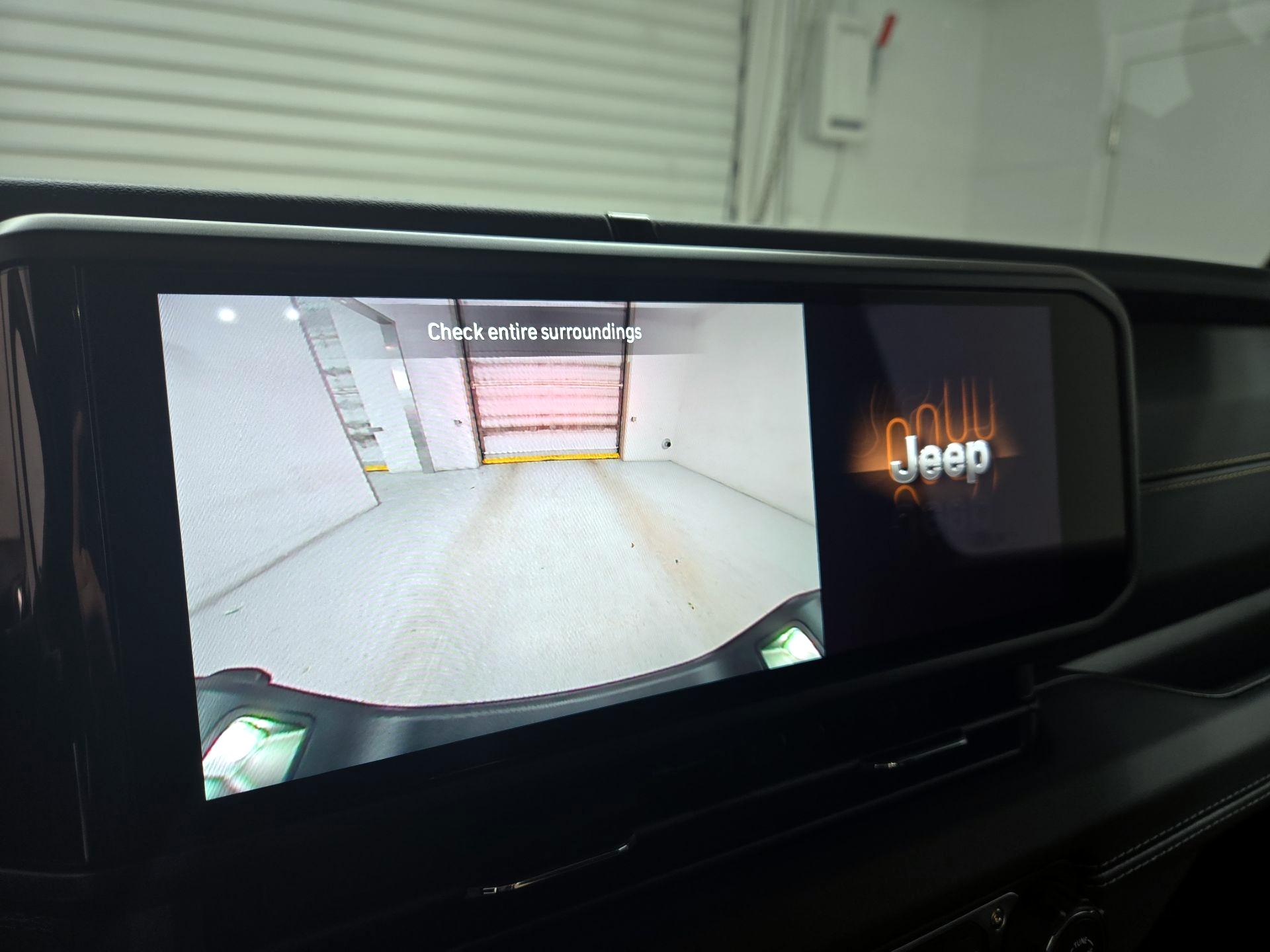 Thumbnail: 2025 Jeep Gladiator - 14