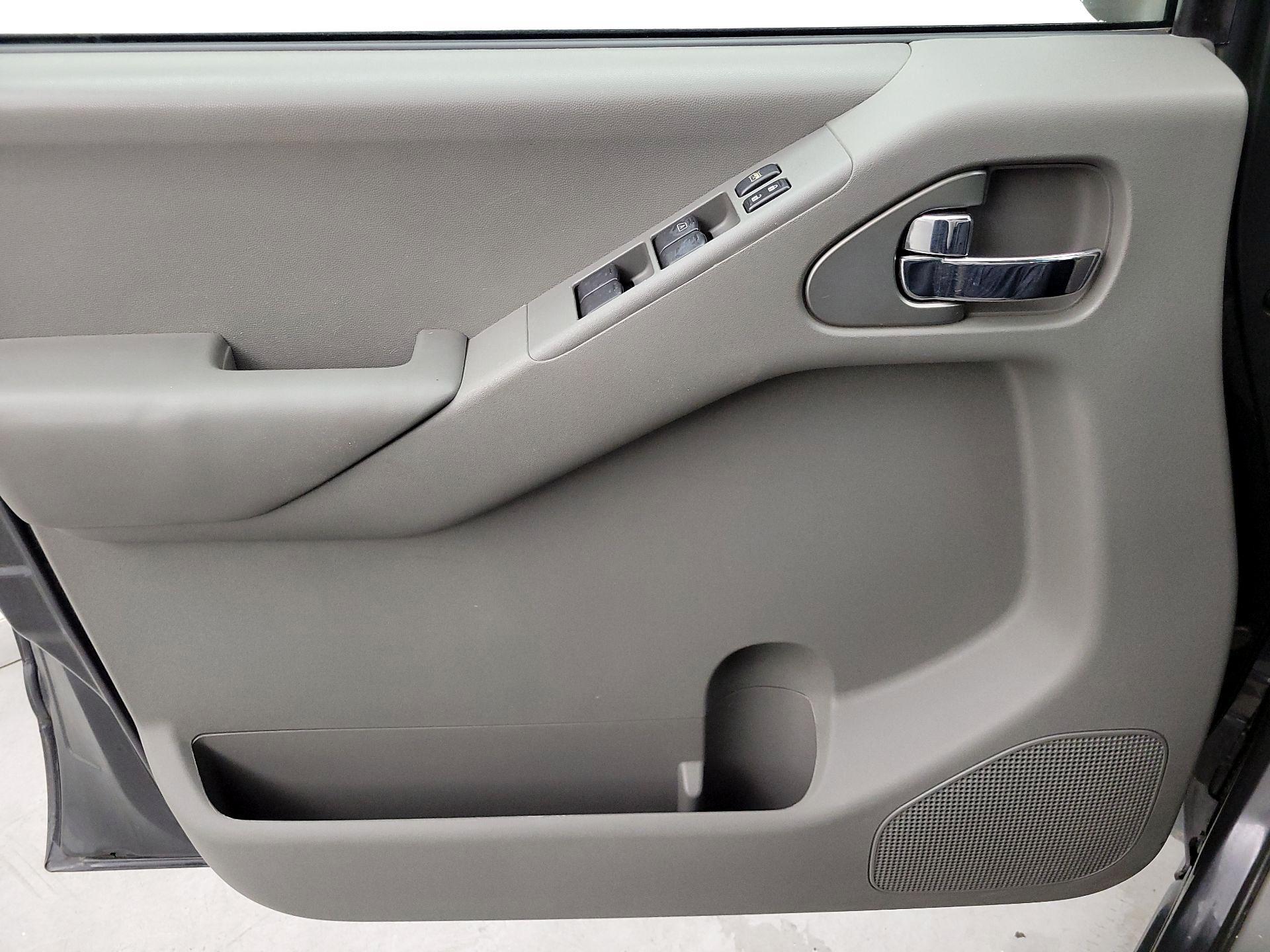 Thumbnail: 2014 Nissan Frontier - 12