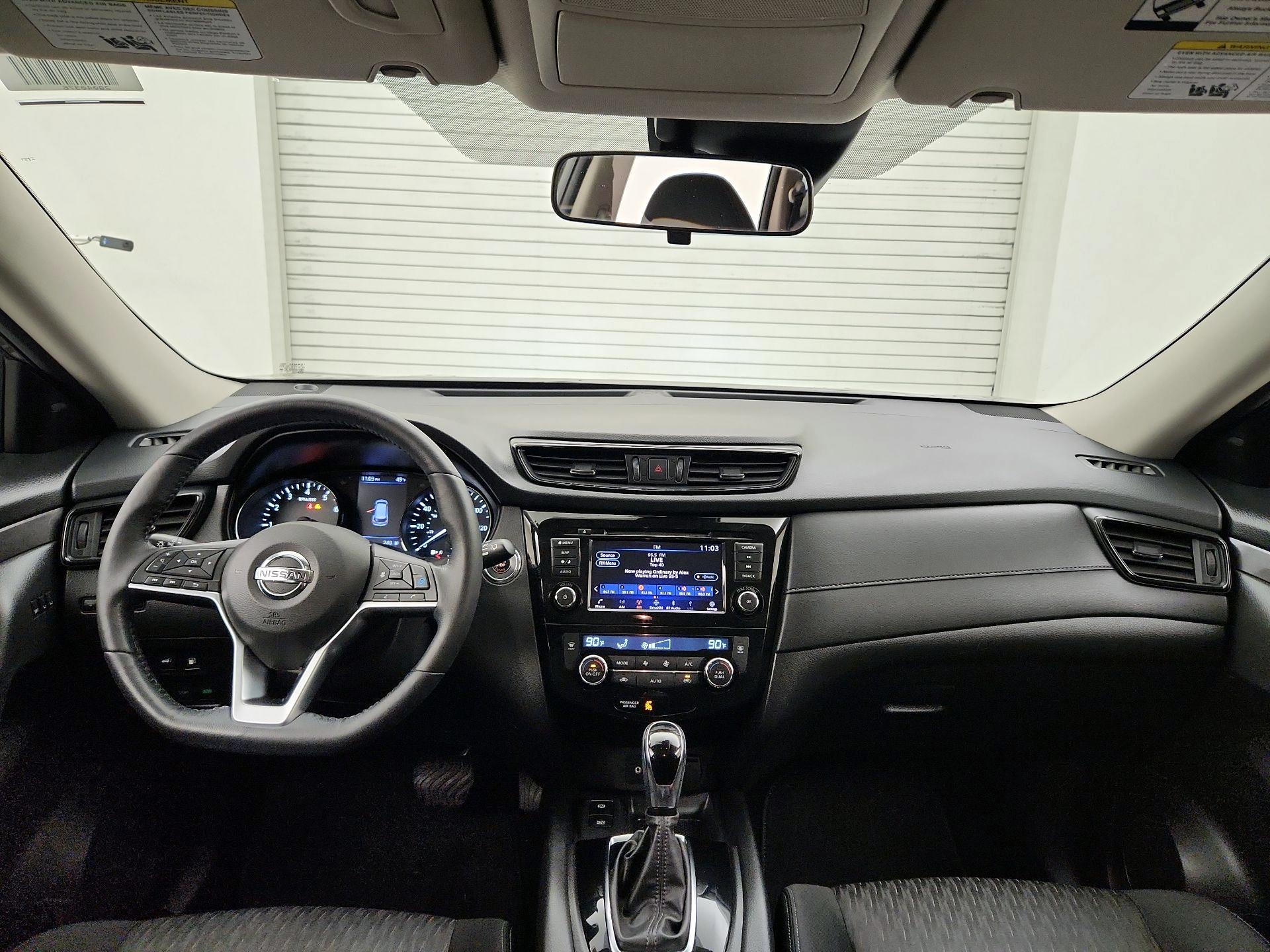 Thumbnail: 2019 Nissan Rogue - 9