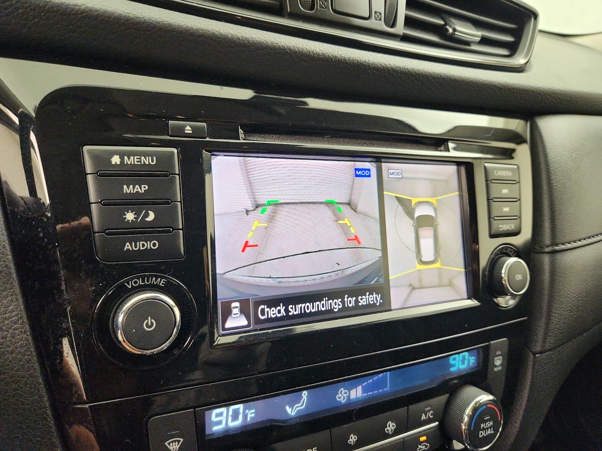 Thumbnail: 2019 Nissan Rogue - 14