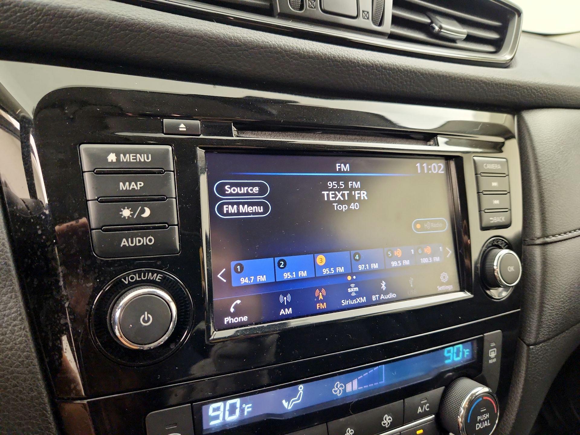 Thumbnail: 2019 Nissan Rogue - 15