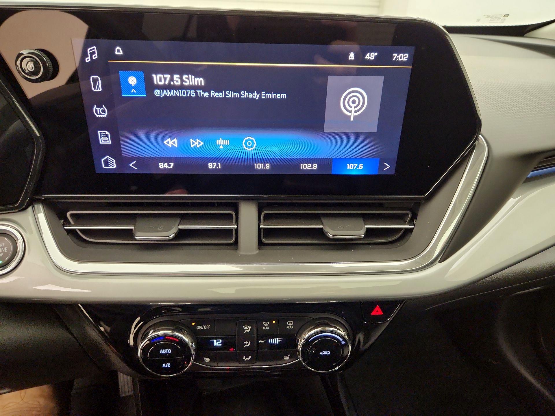 Thumbnail: 2024 Chevrolet Trax - 15