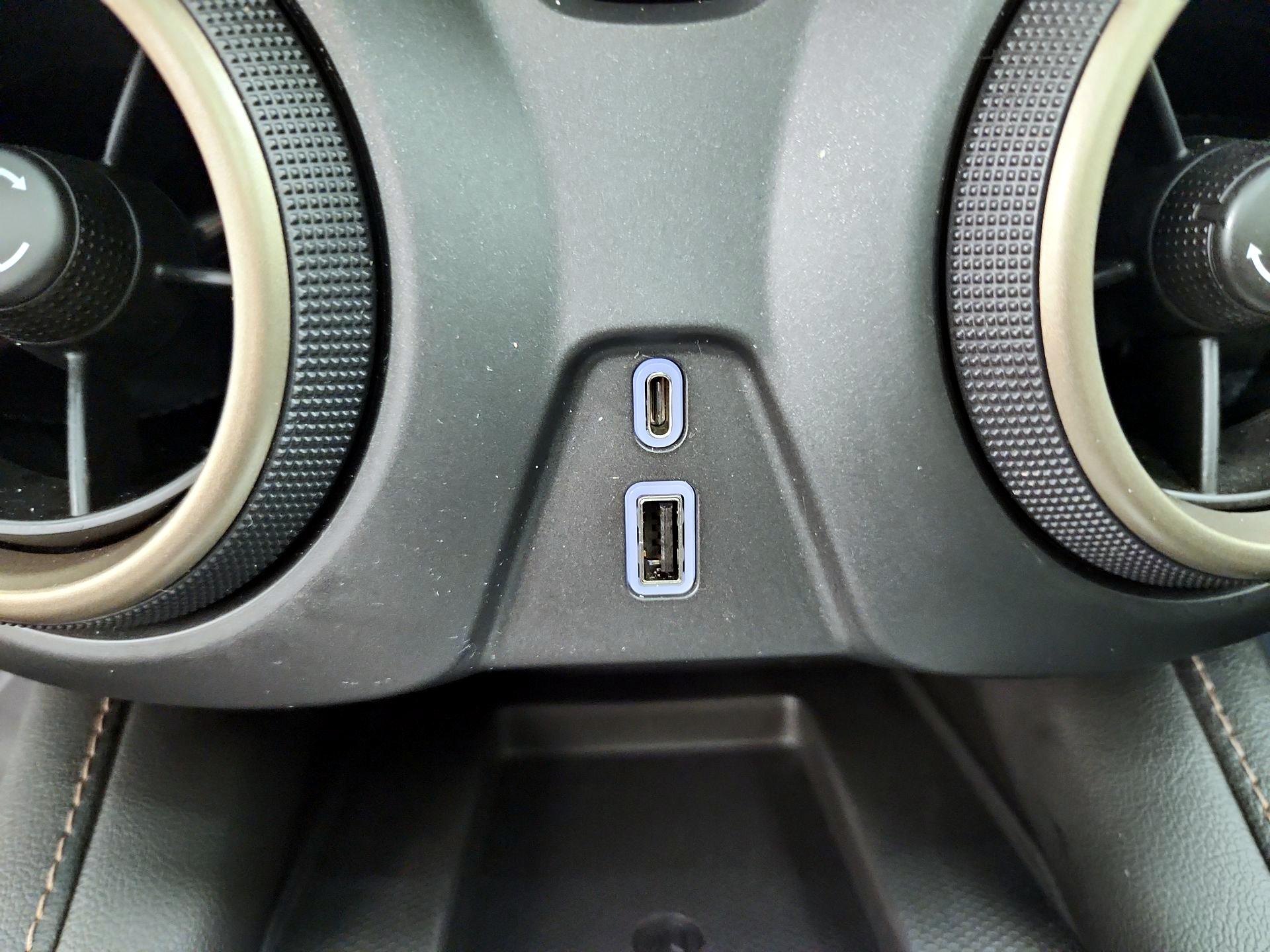 Thumbnail: 2023 Chevrolet Blazer - 19