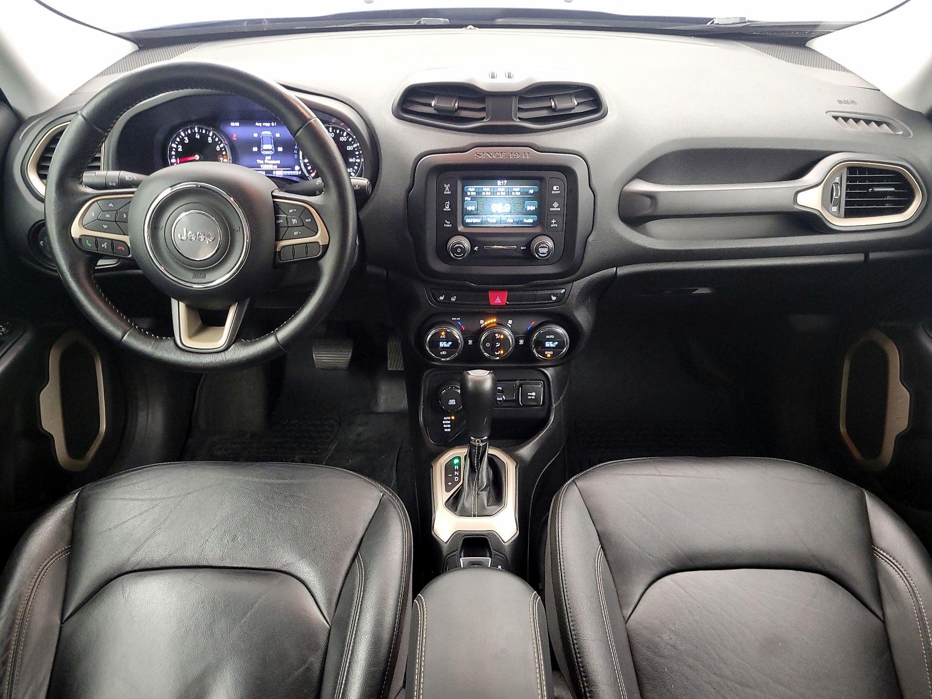 Thumbnail: 2016 Jeep Renegade - 9