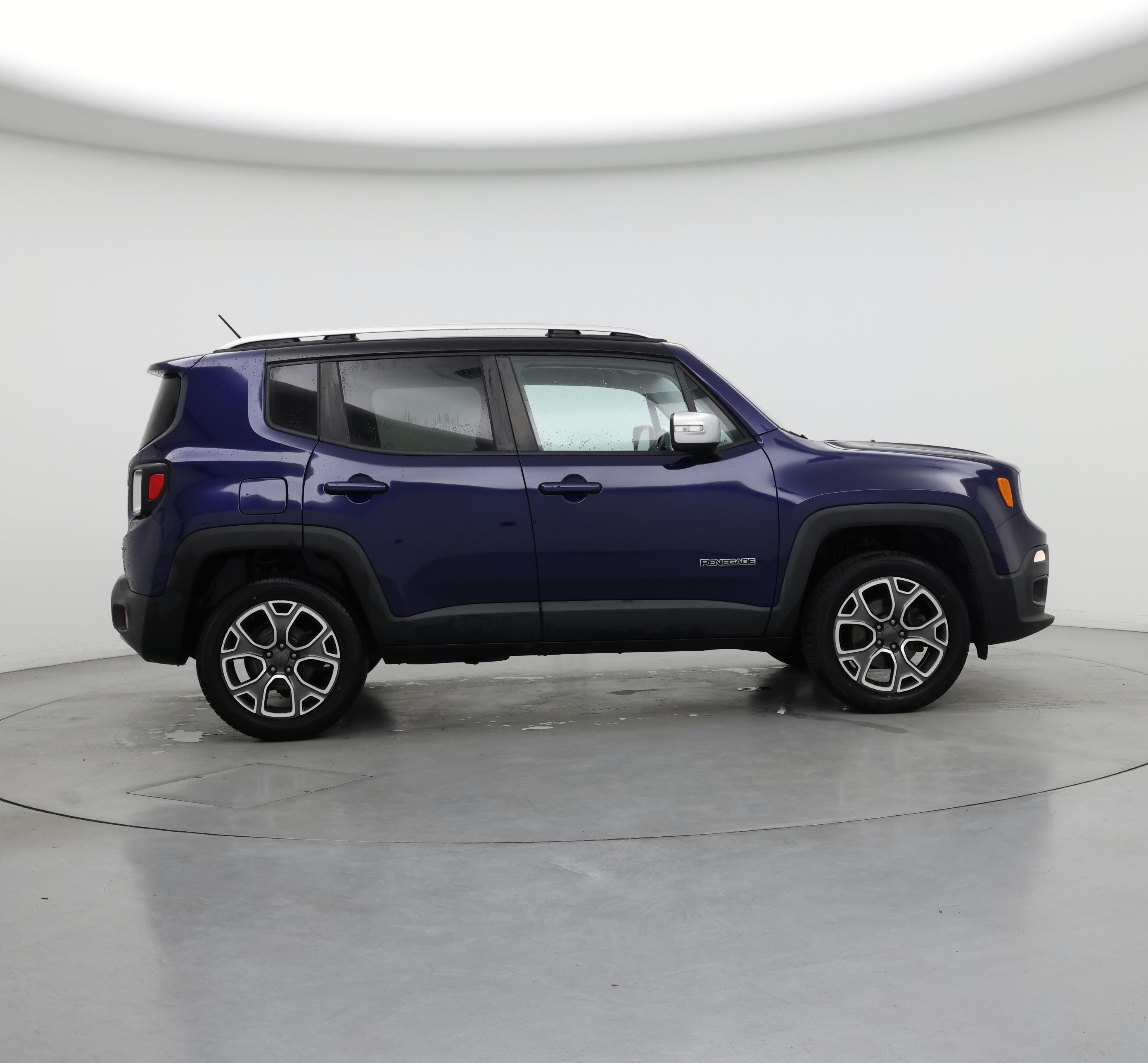 Thumbnail: 2016 Jeep Renegade - 7