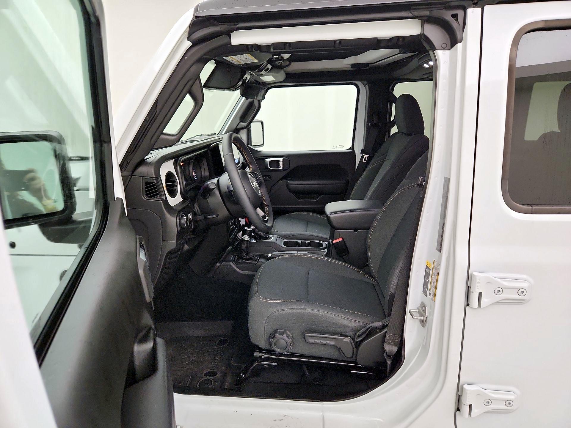 Thumbnail: 2024 Jeep Wrangler - 11