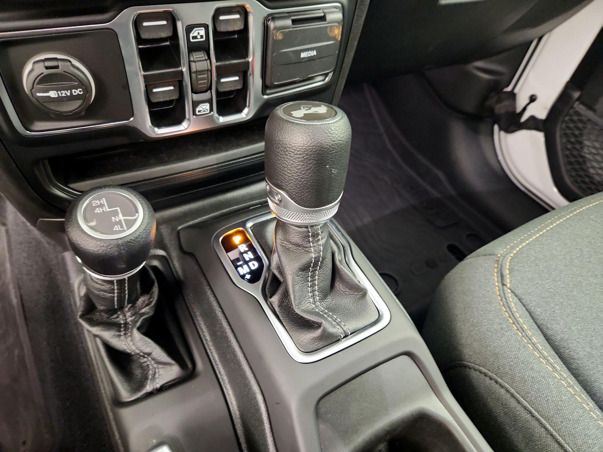 Thumbnail: 2024 Jeep Wrangler - 17