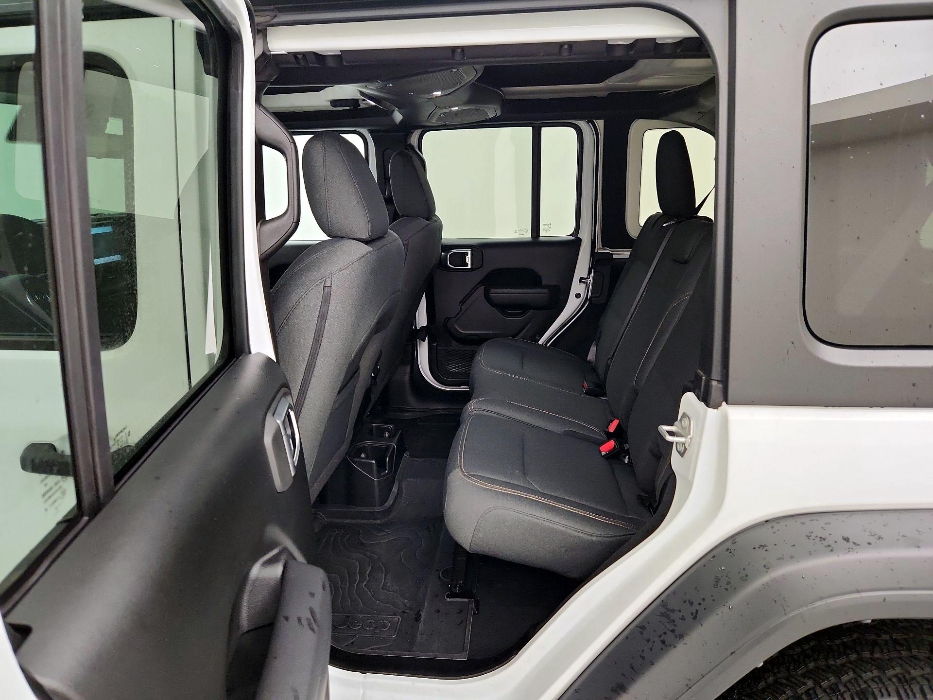 Thumbnail: 2024 Jeep Wrangler - 19