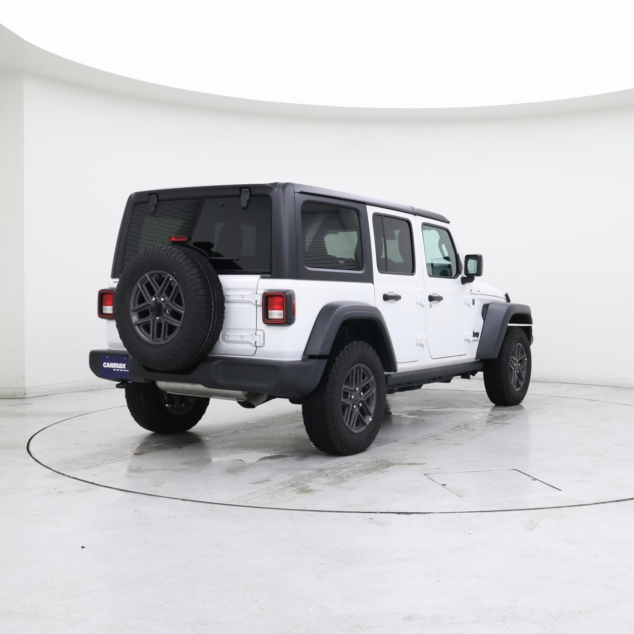 Thumbnail: 2024 Jeep Wrangler - 8