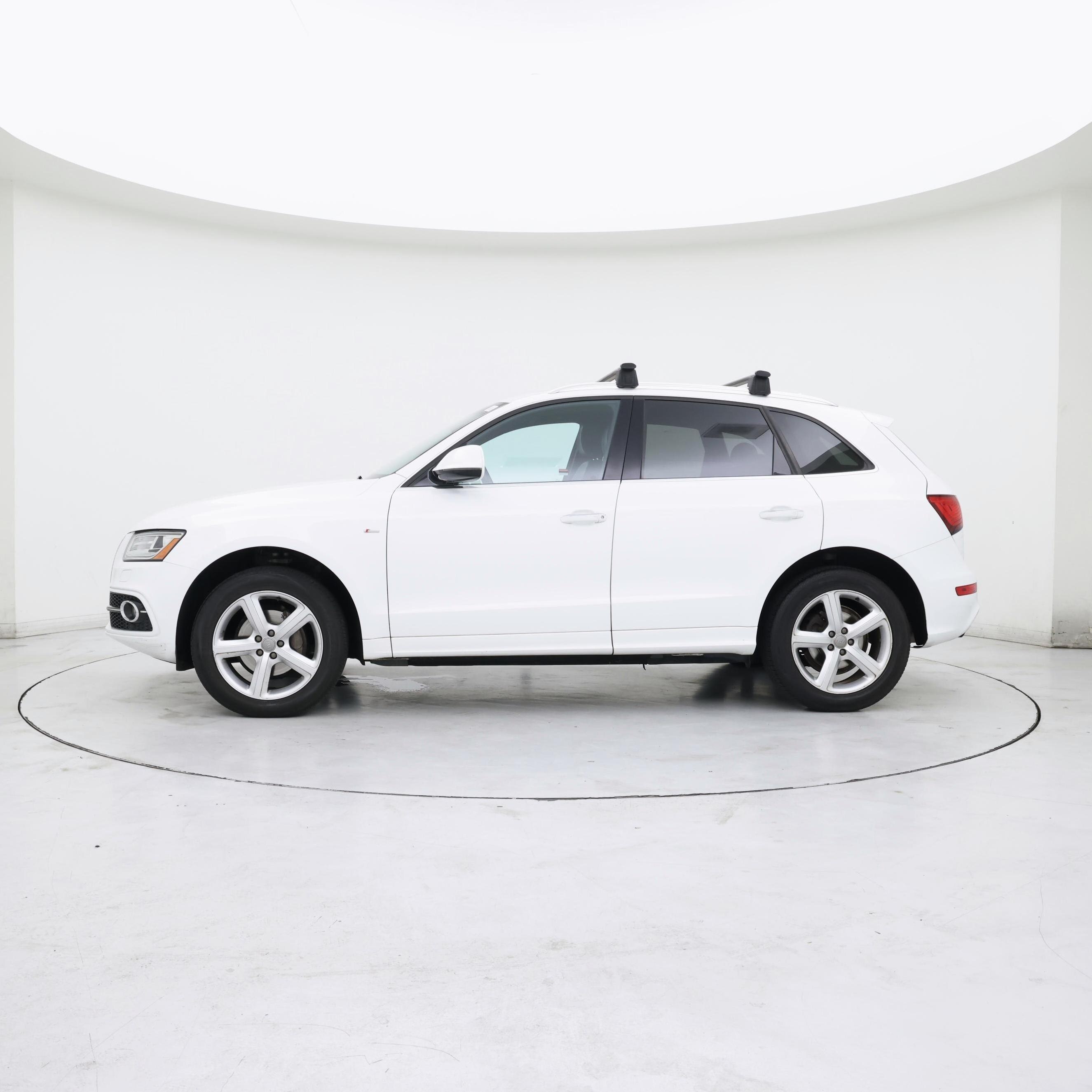 Thumbnail: 2017 Audi Q5 - 3