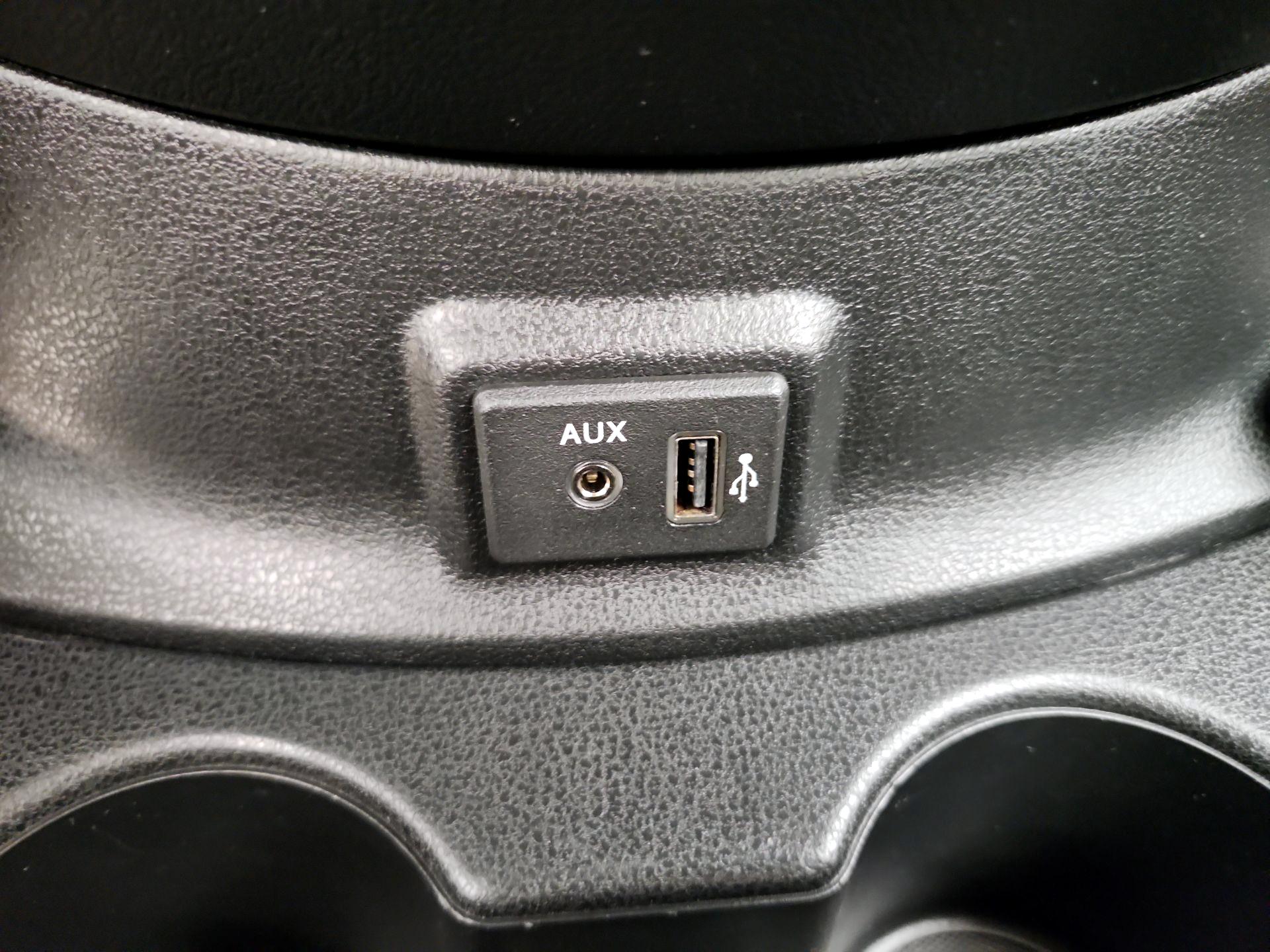 Thumbnail: 2019 Nissan Versa - 18