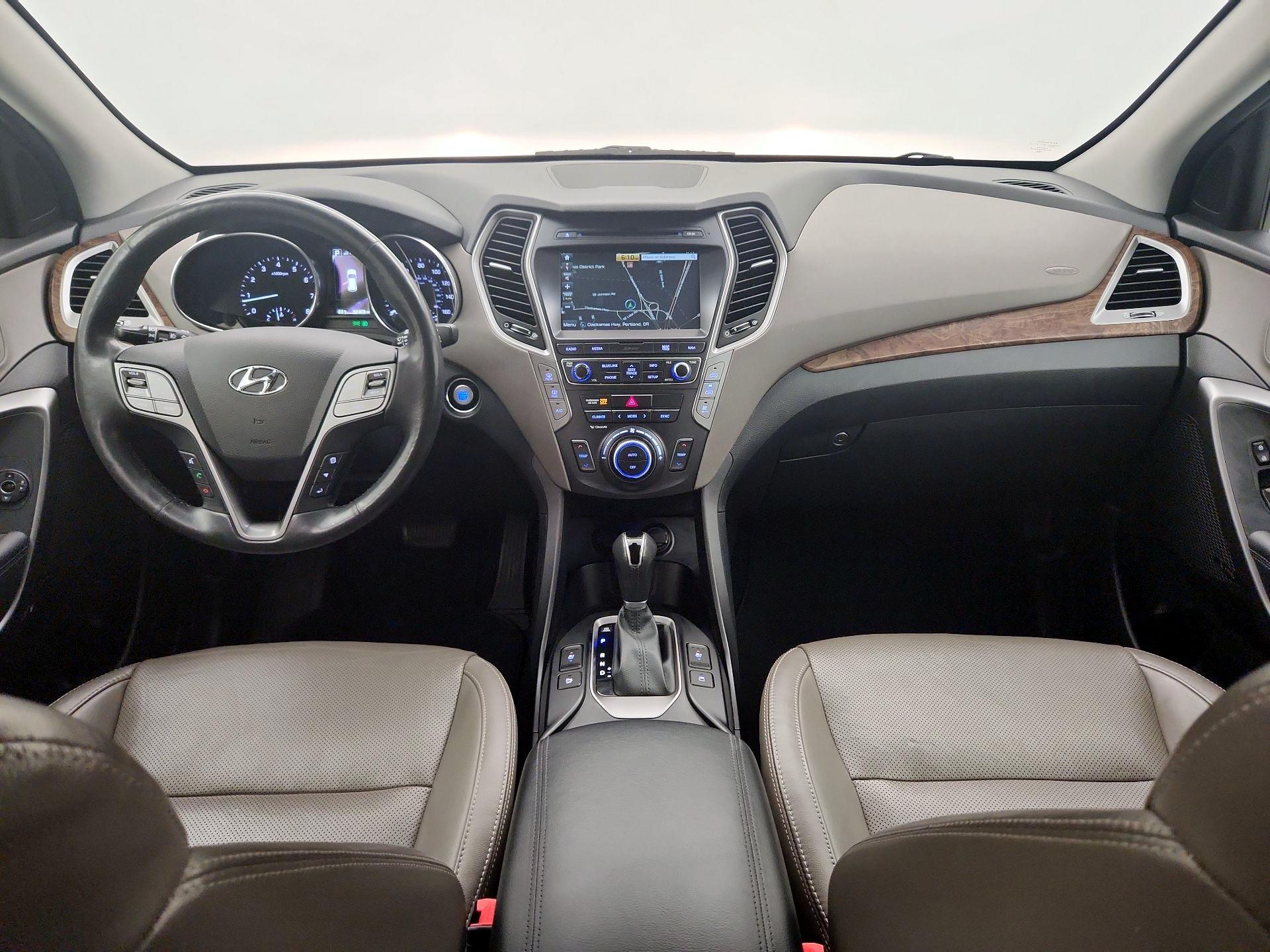 Thumbnail: 2017 Hyundai Santa Fe - 9