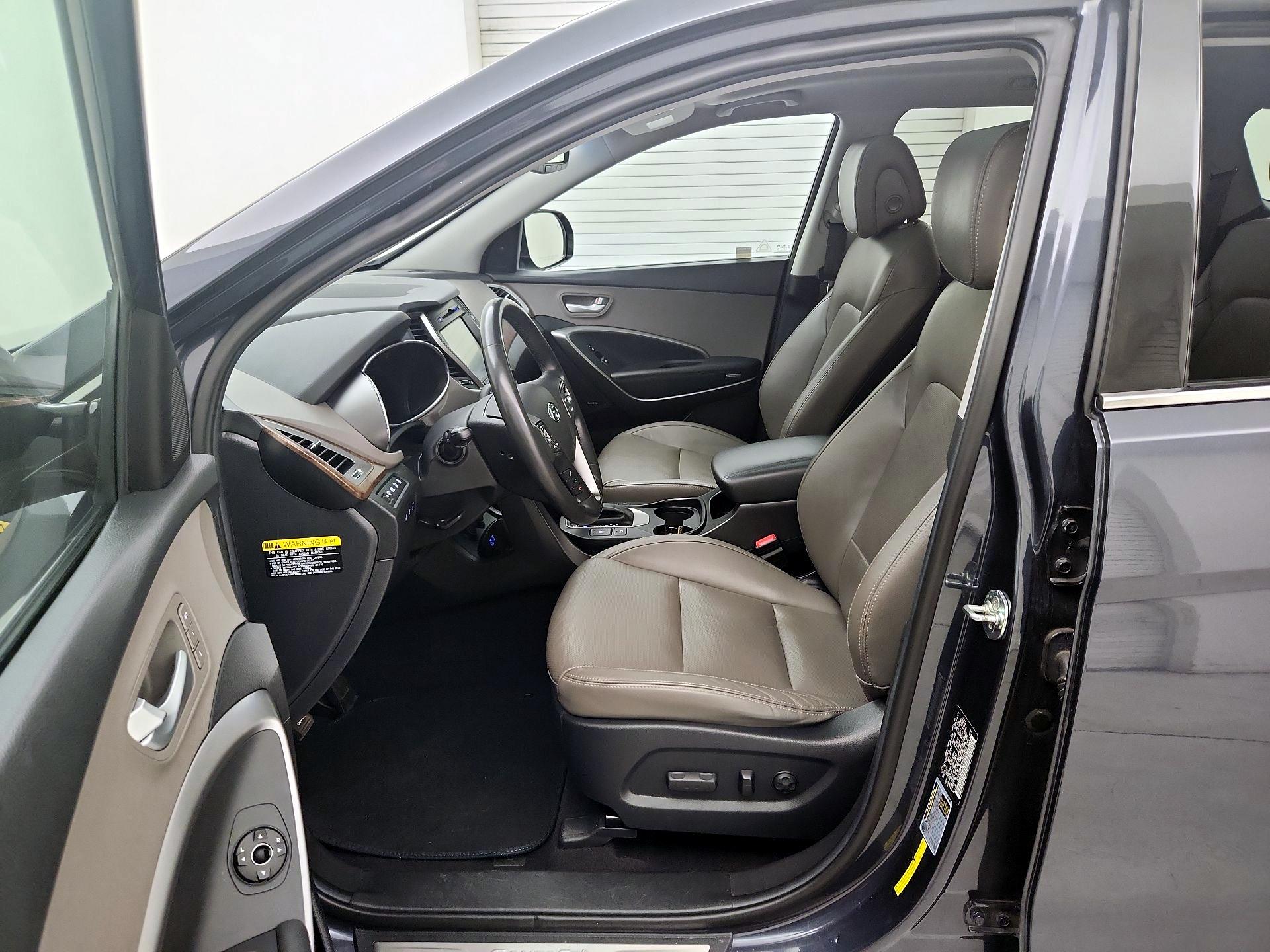 Thumbnail: 2017 Hyundai Santa Fe - 11