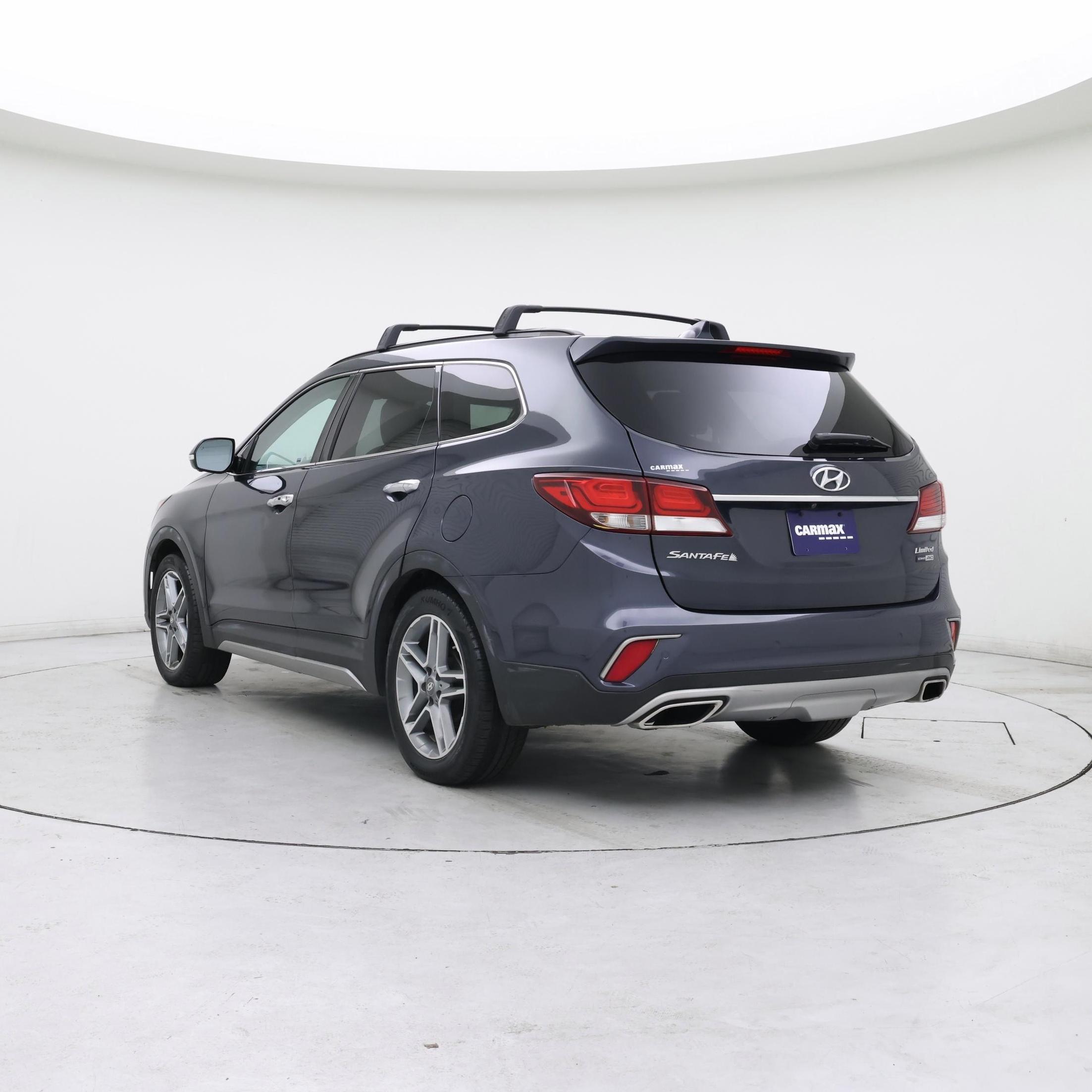 Thumbnail: 2017 Hyundai Santa Fe - 2