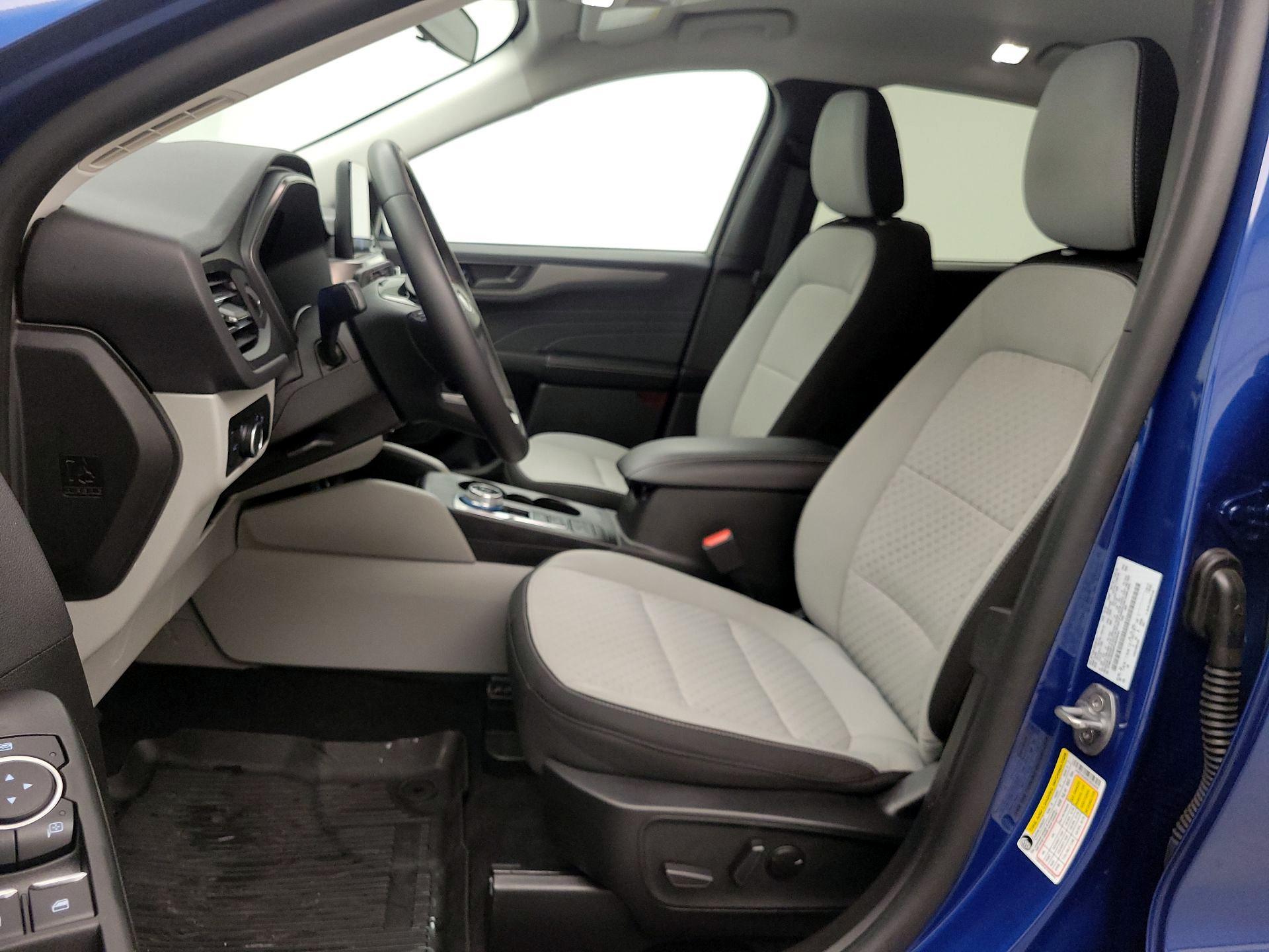 Thumbnail: 2023 Ford Escape - 11