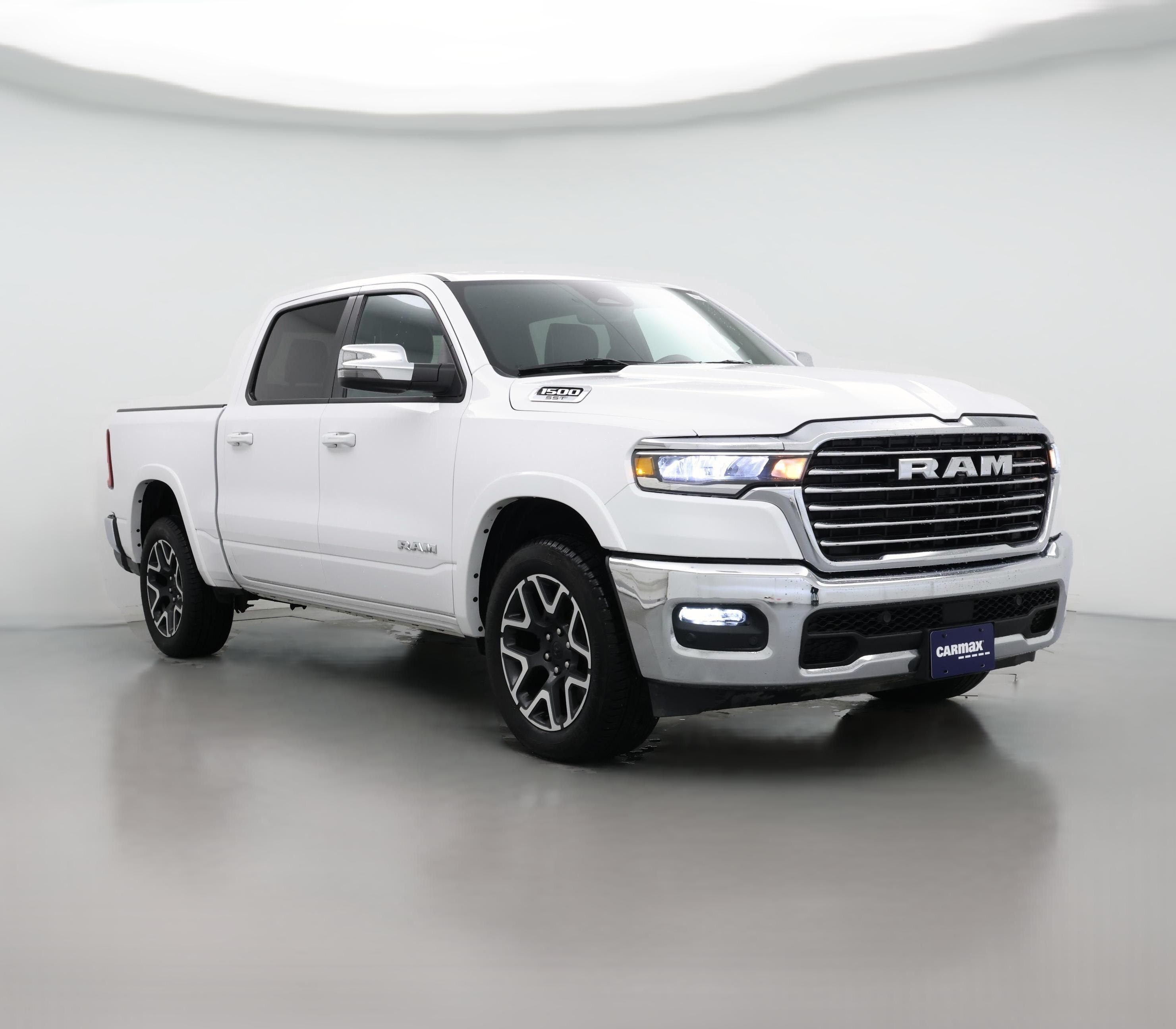Thumbnail: 2025 RAM 1500 - 1