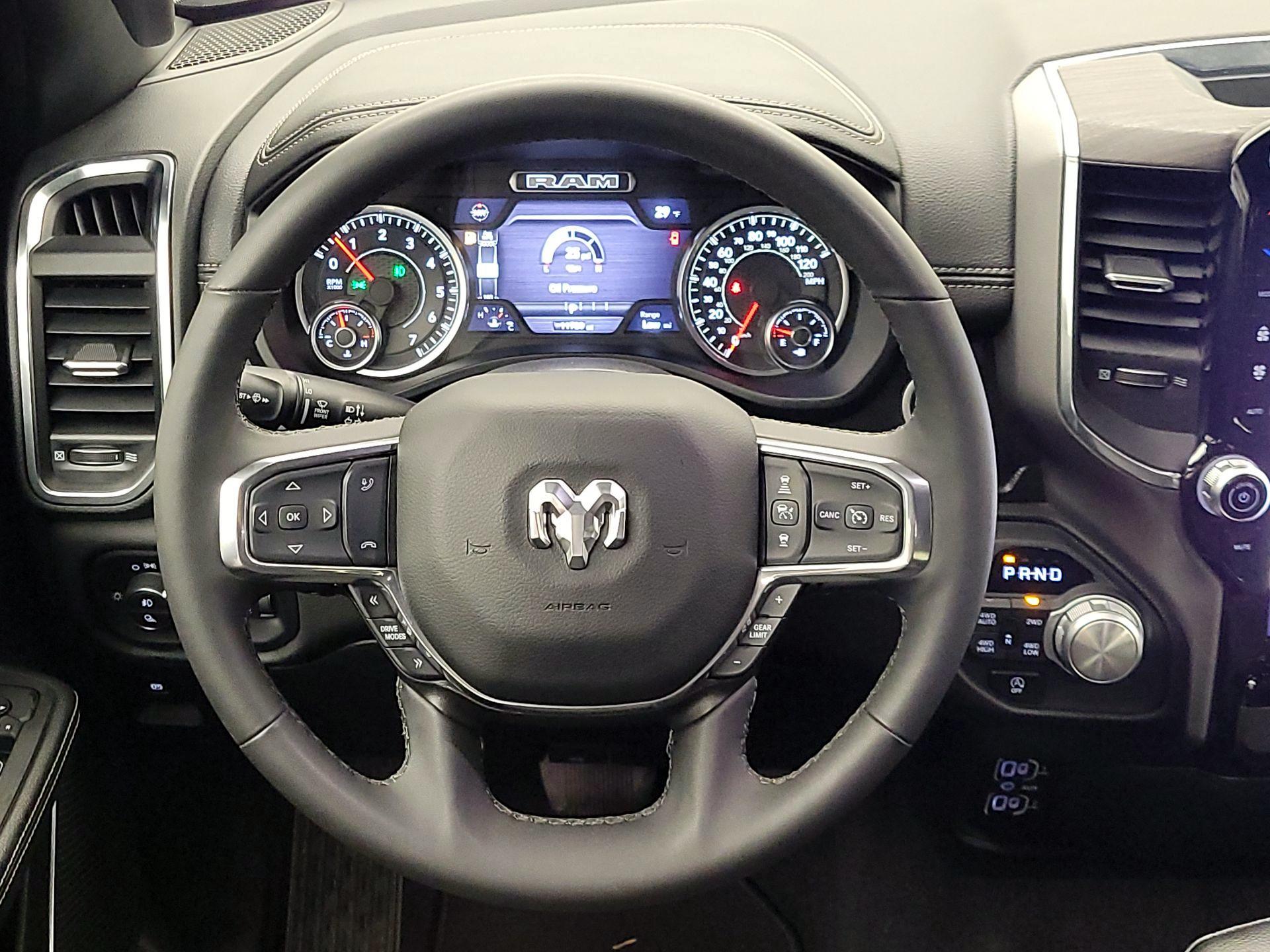 Thumbnail: 2025 RAM 1500 - 10