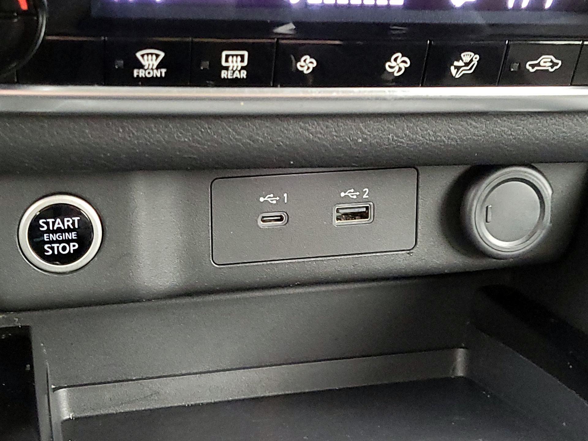 Thumbnail: 2021 Nissan Rogue - 18