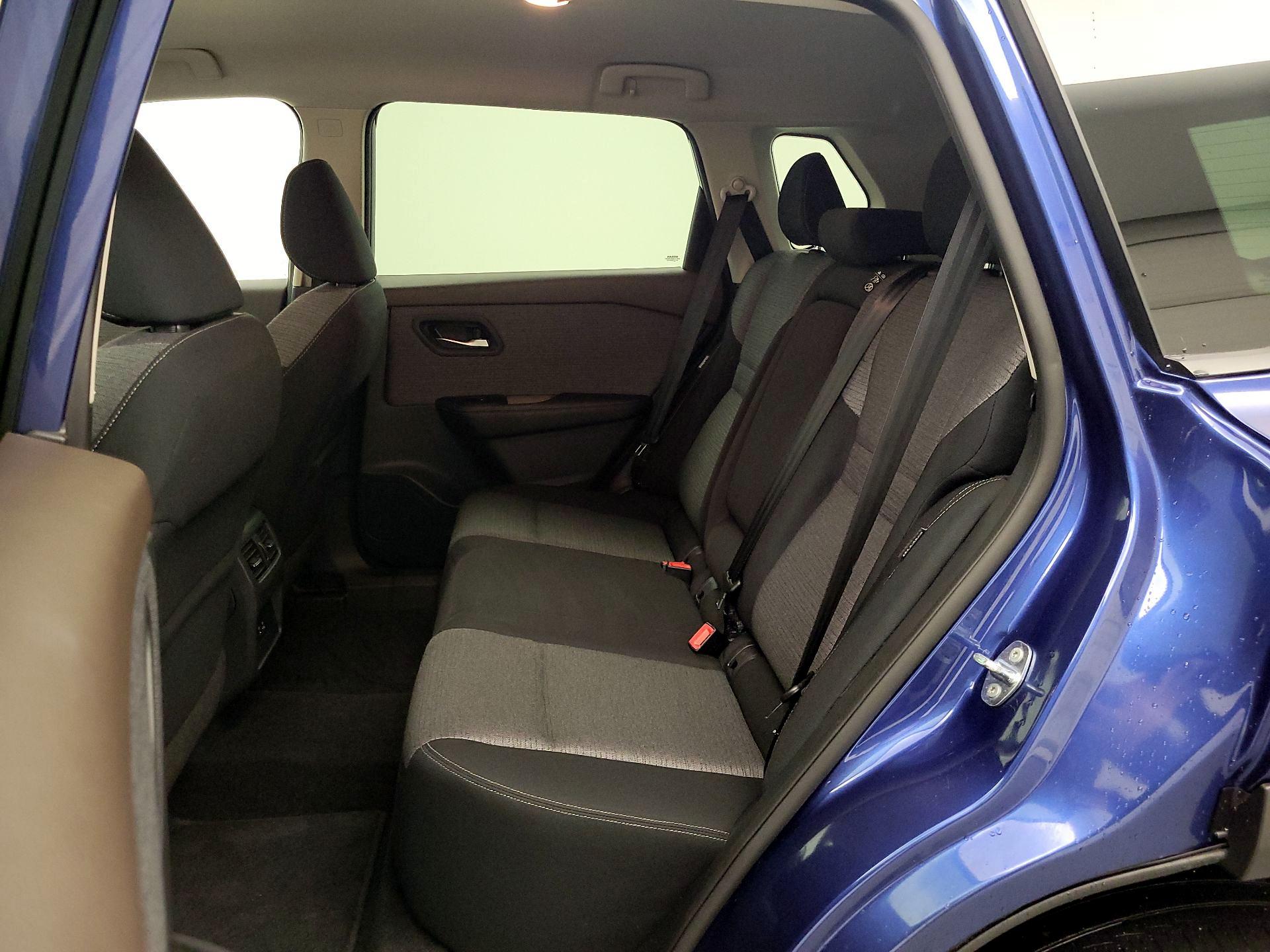 Thumbnail: 2021 Nissan Rogue - 19