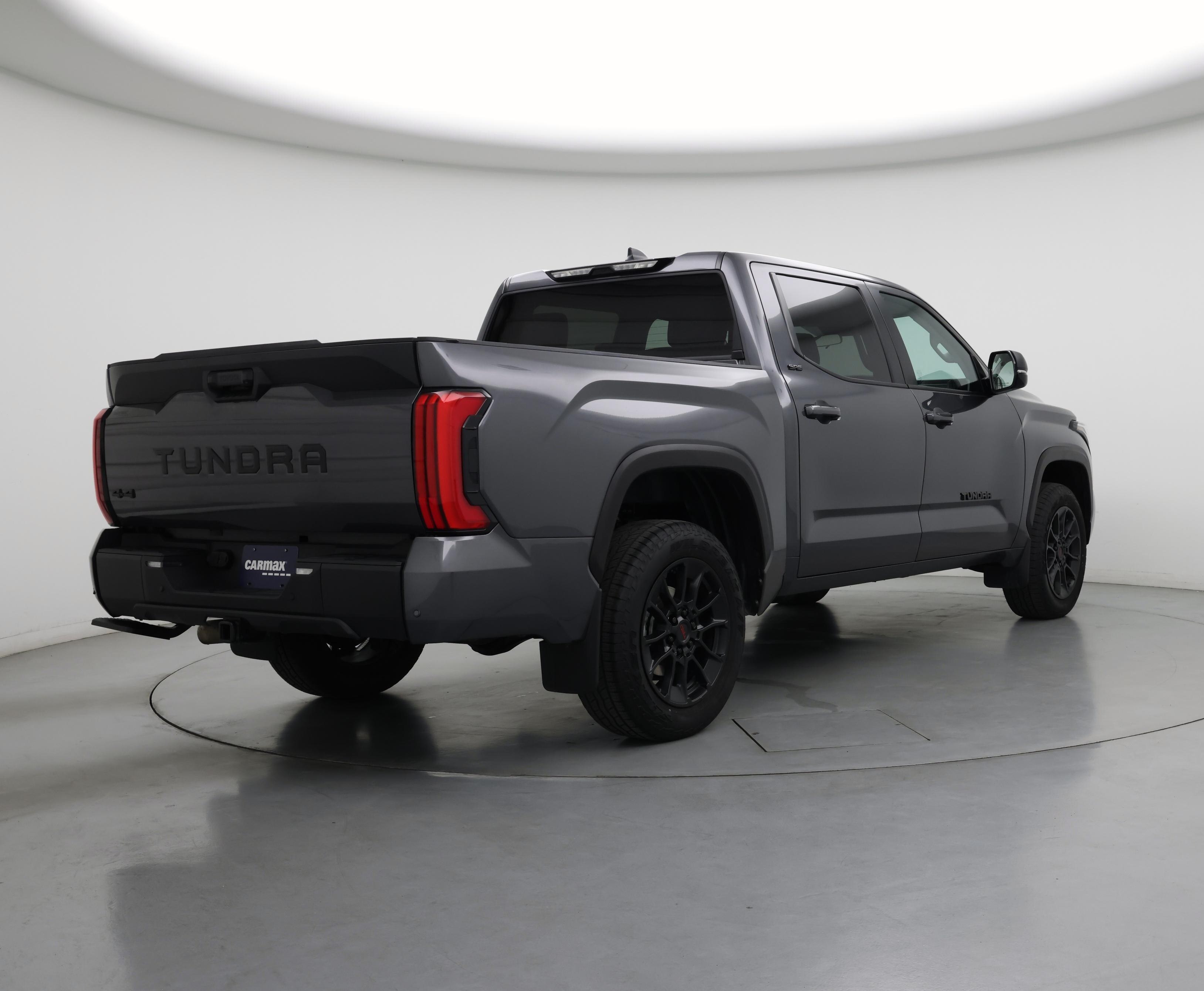 Thumbnail: 2024 Toyota Tundra - 8