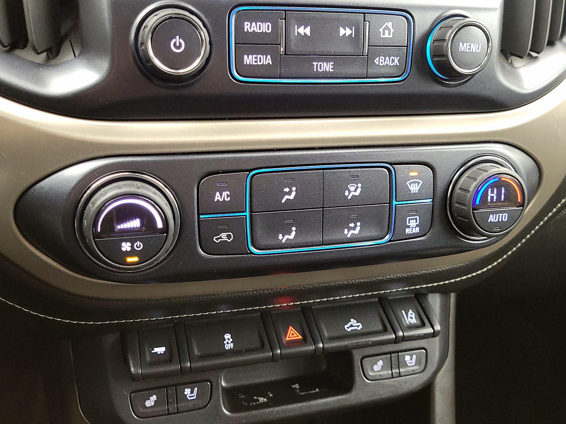 Thumbnail: 2017 GMC Canyon - 17