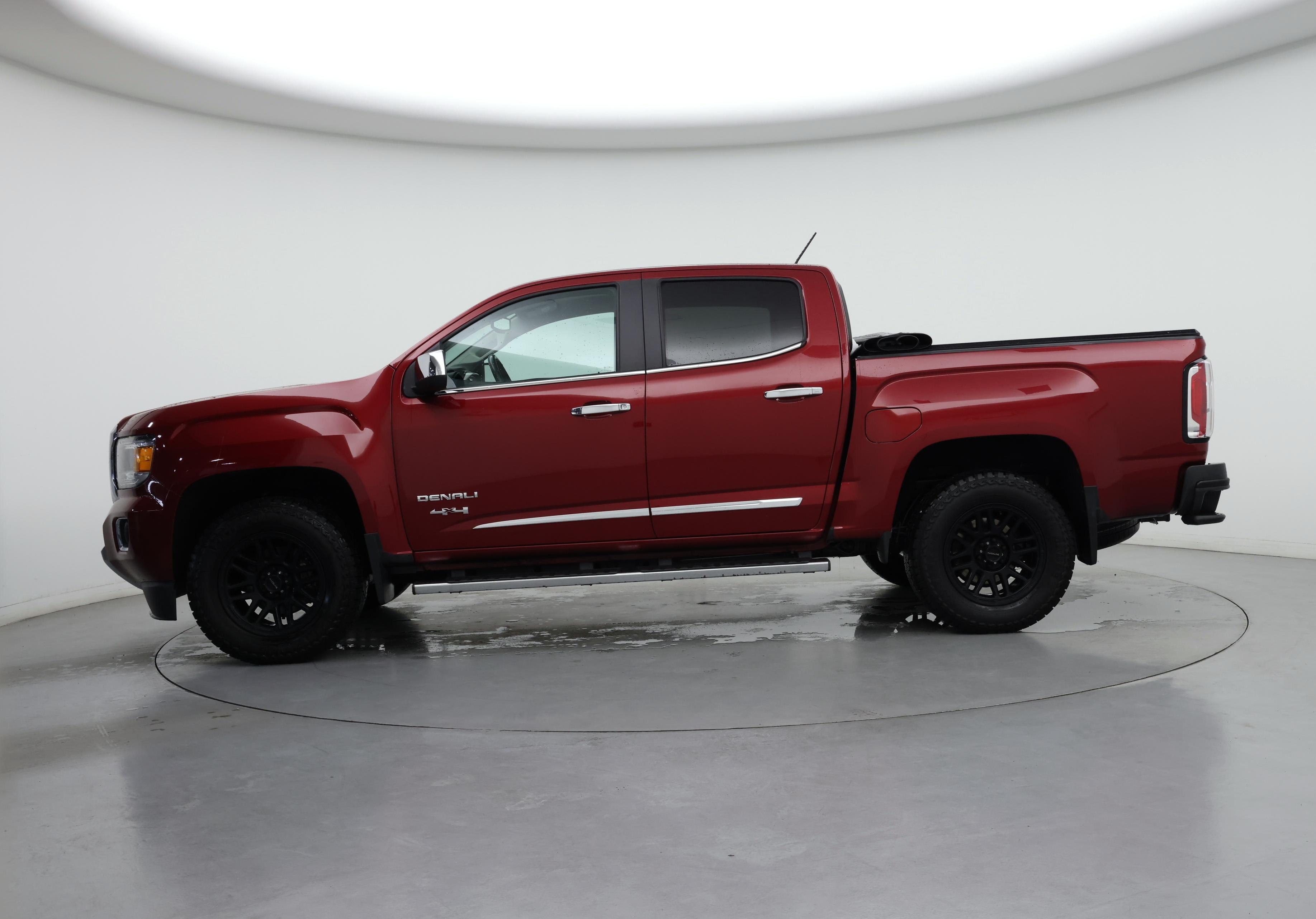 Thumbnail: 2017 GMC Canyon - 3