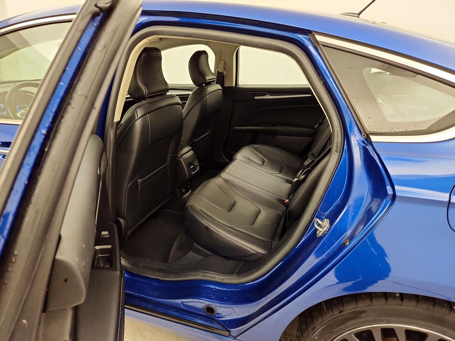 Thumbnail: 2018 Ford Fusion - 19