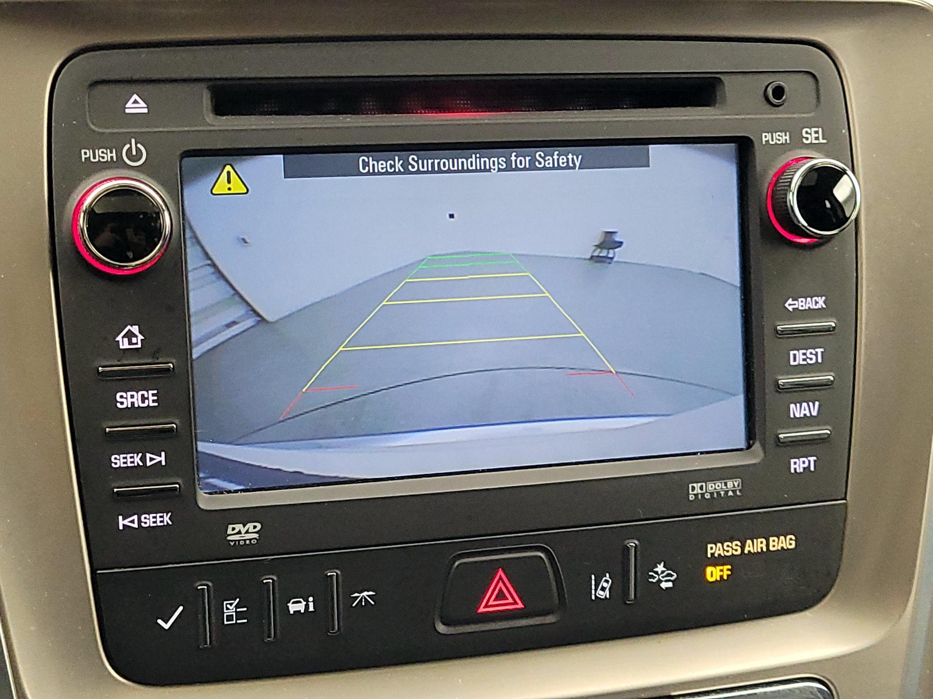 Thumbnail: 2015 GMC Acadia - 15