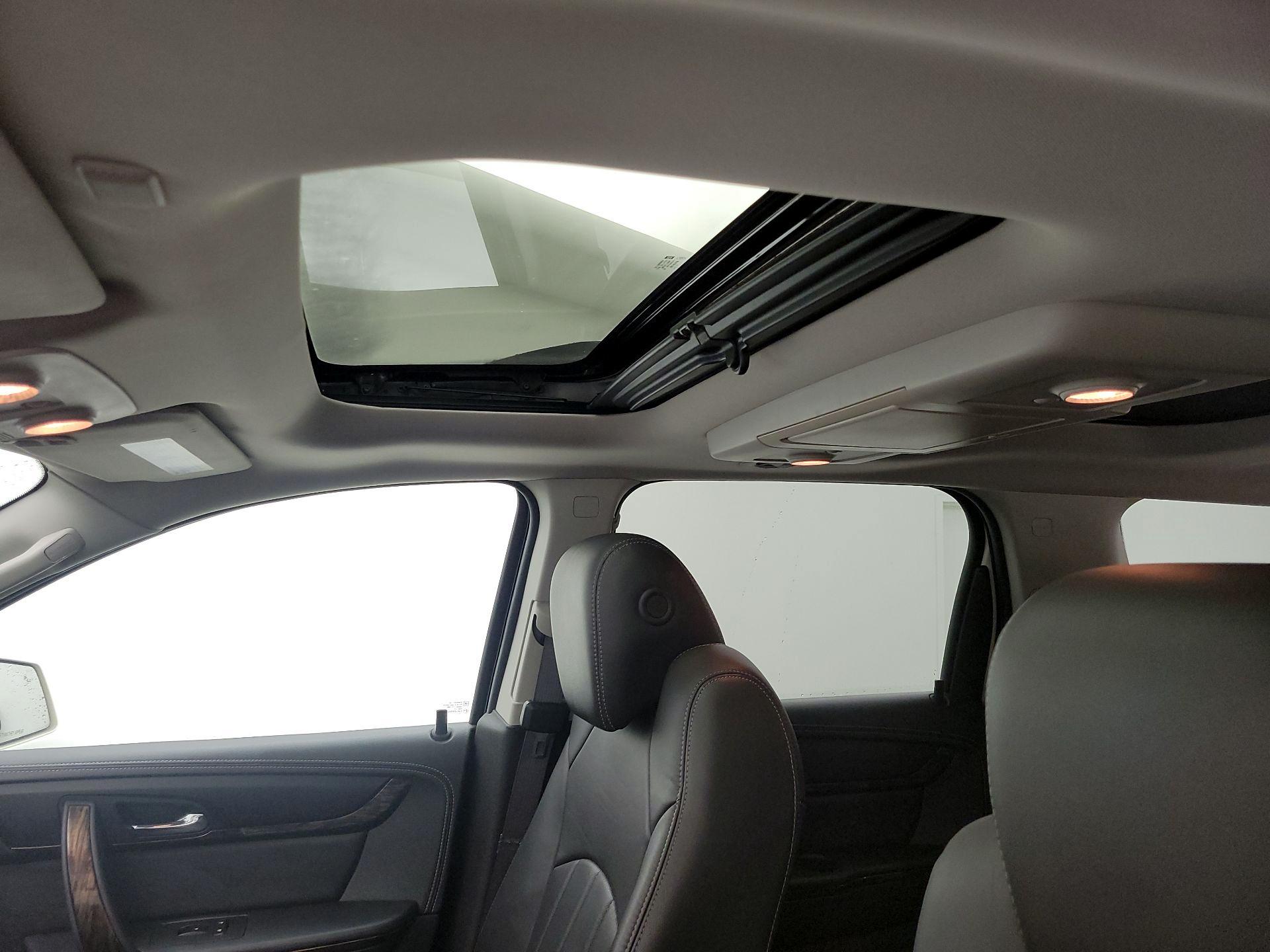 Thumbnail: 2015 GMC Acadia - 20