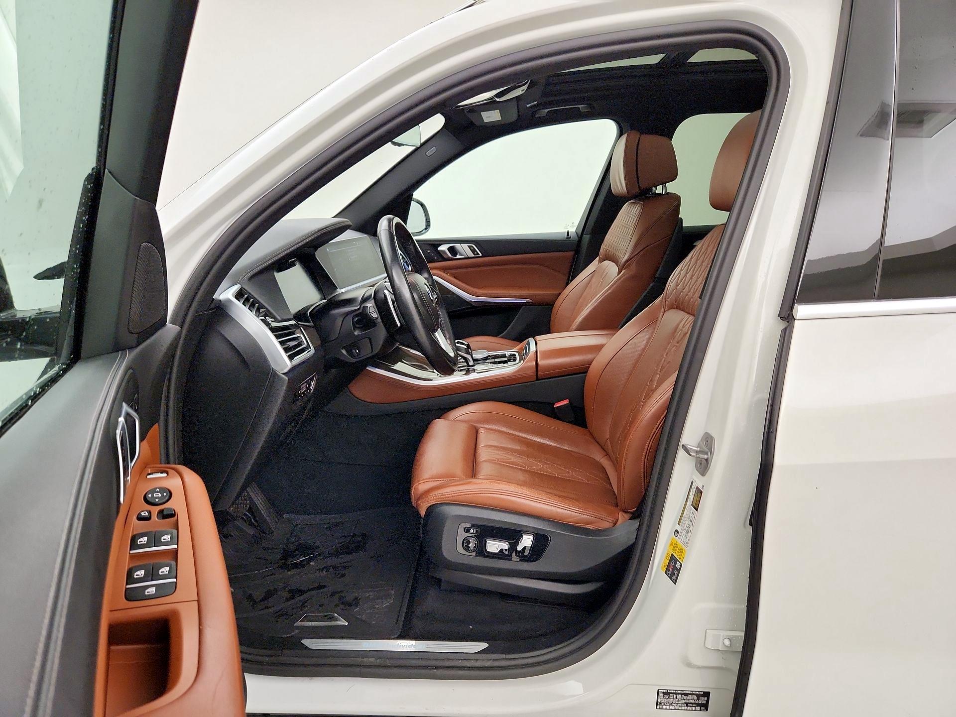 Thumbnail: 2022 BMW X5 - 11