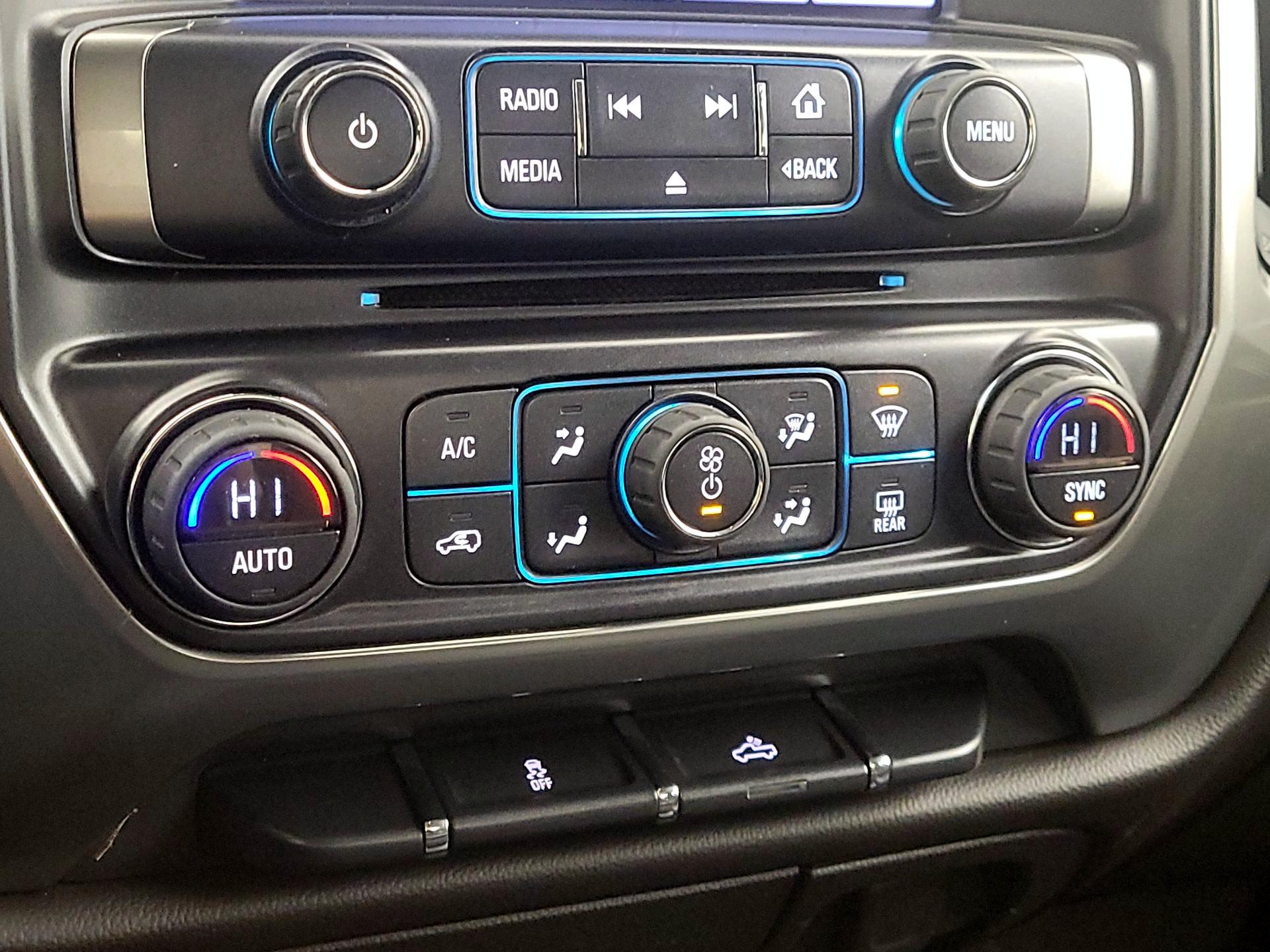 Thumbnail: 2016 Chevrolet Silverado 1500 - 16