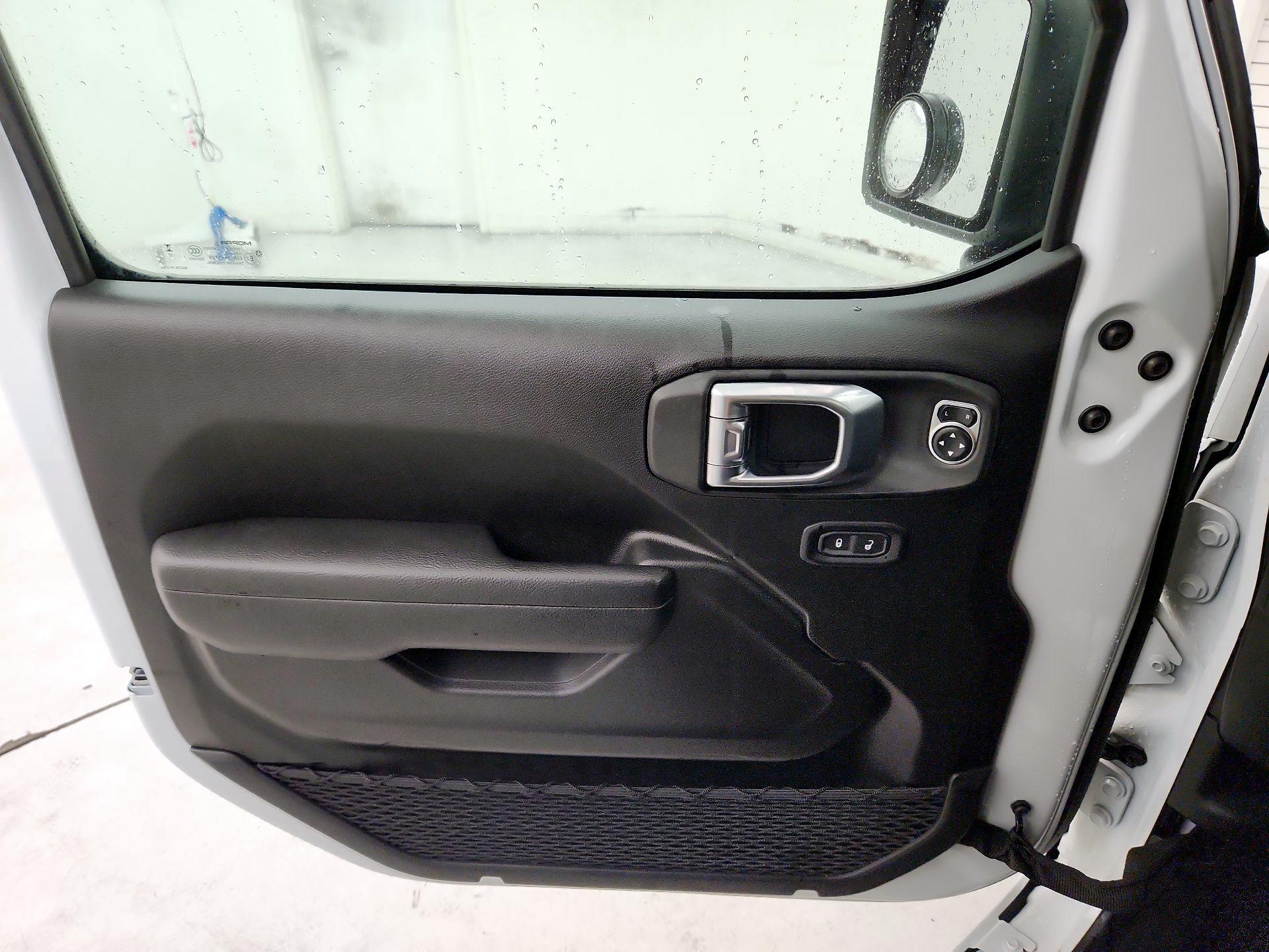 Thumbnail: 2024 Jeep Wrangler - 12