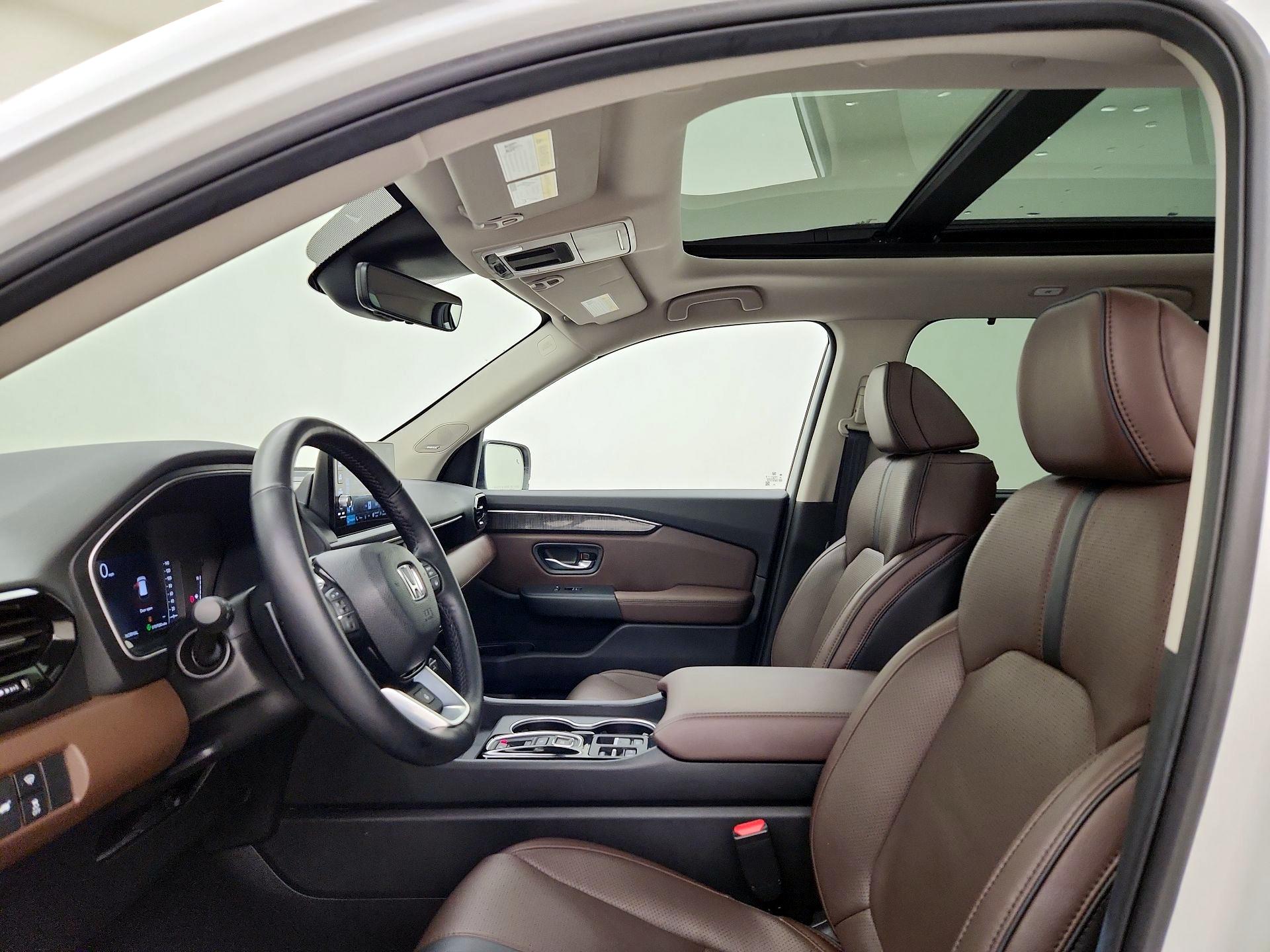 Thumbnail: 2025 Honda Pilot - 20