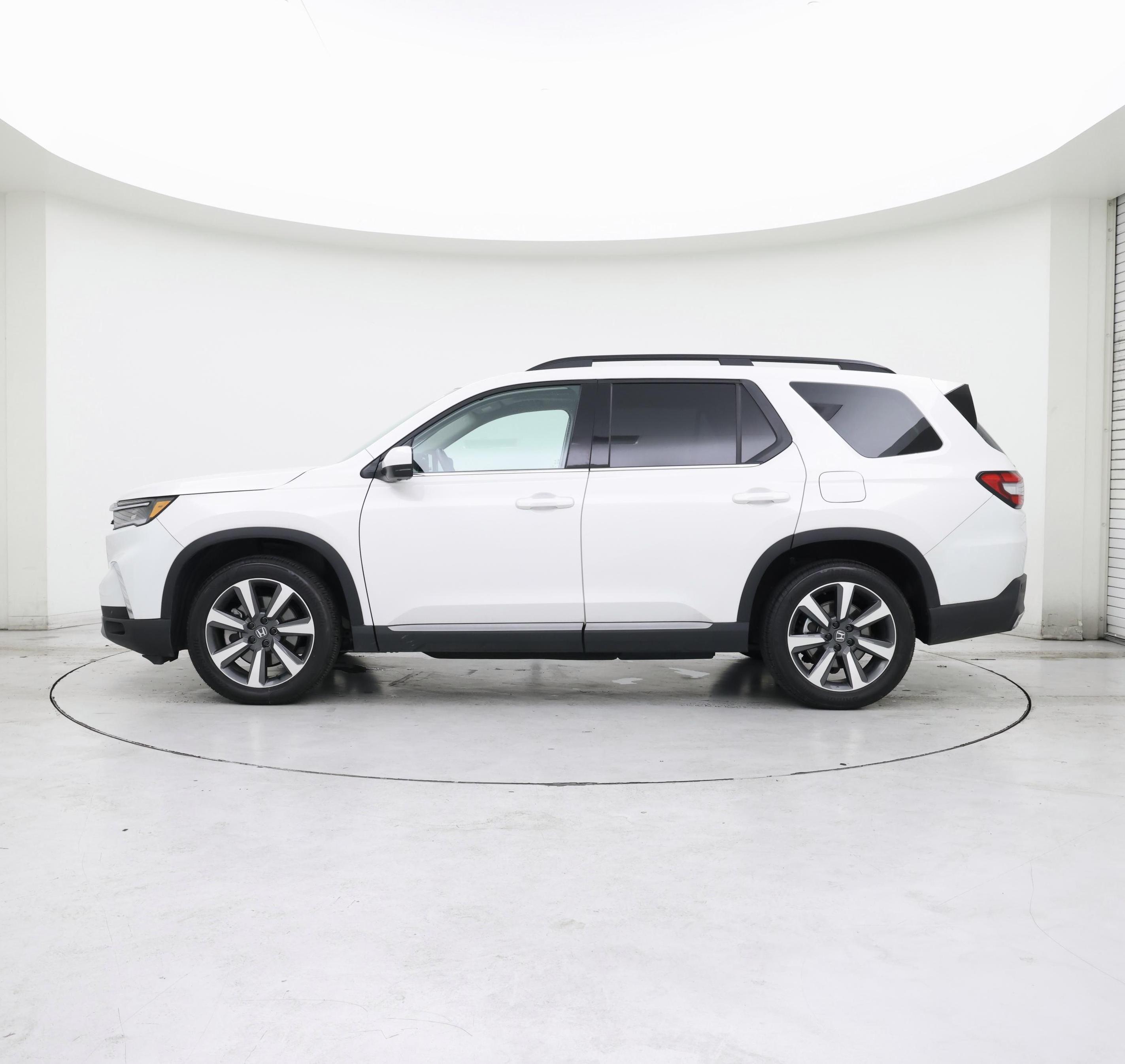 Thumbnail: 2025 Honda Pilot - 3