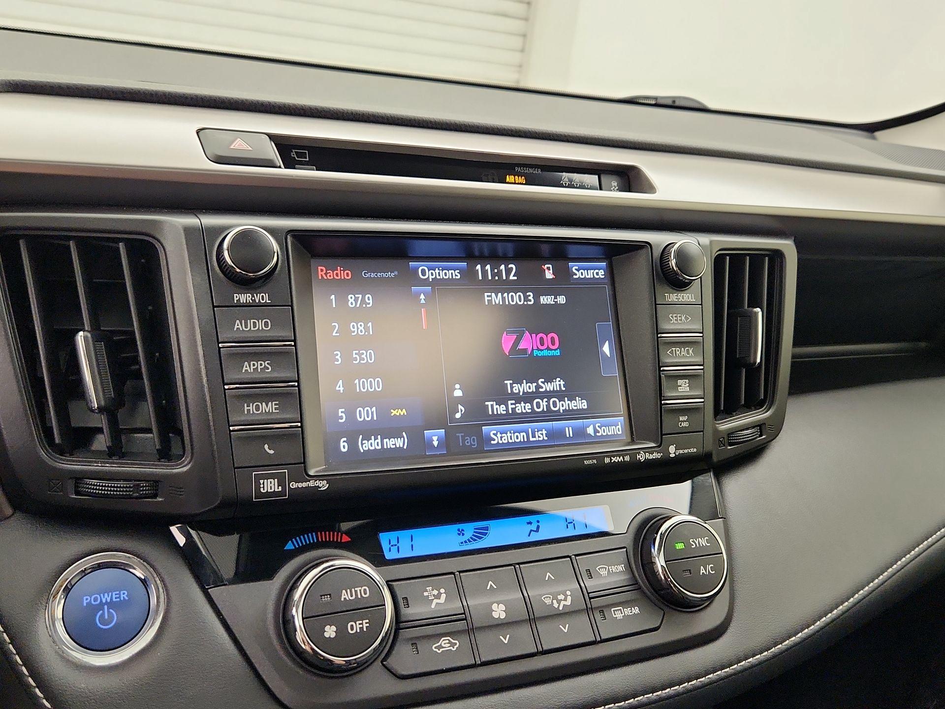 Thumbnail: 2017 Toyota RAV4 - 15