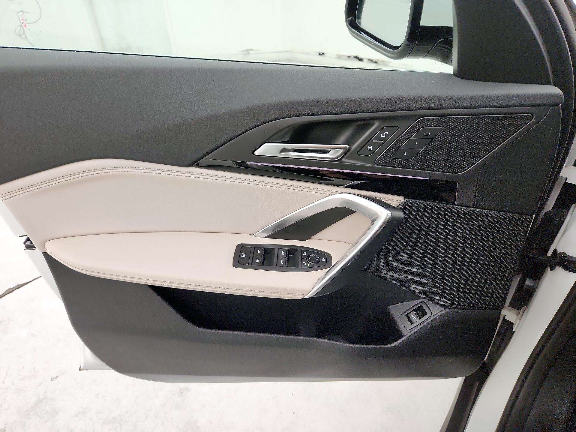 Thumbnail: 2023 BMW X1 - 12