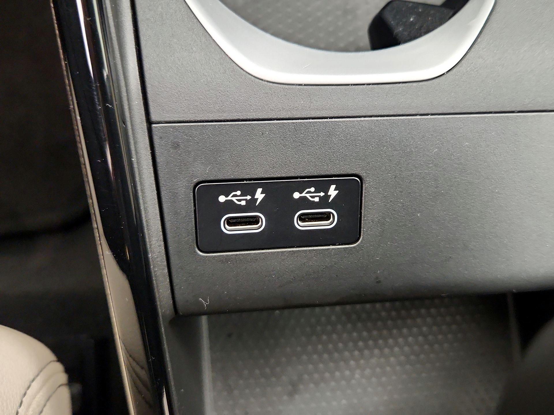 Thumbnail: 2023 BMW X1 - 19