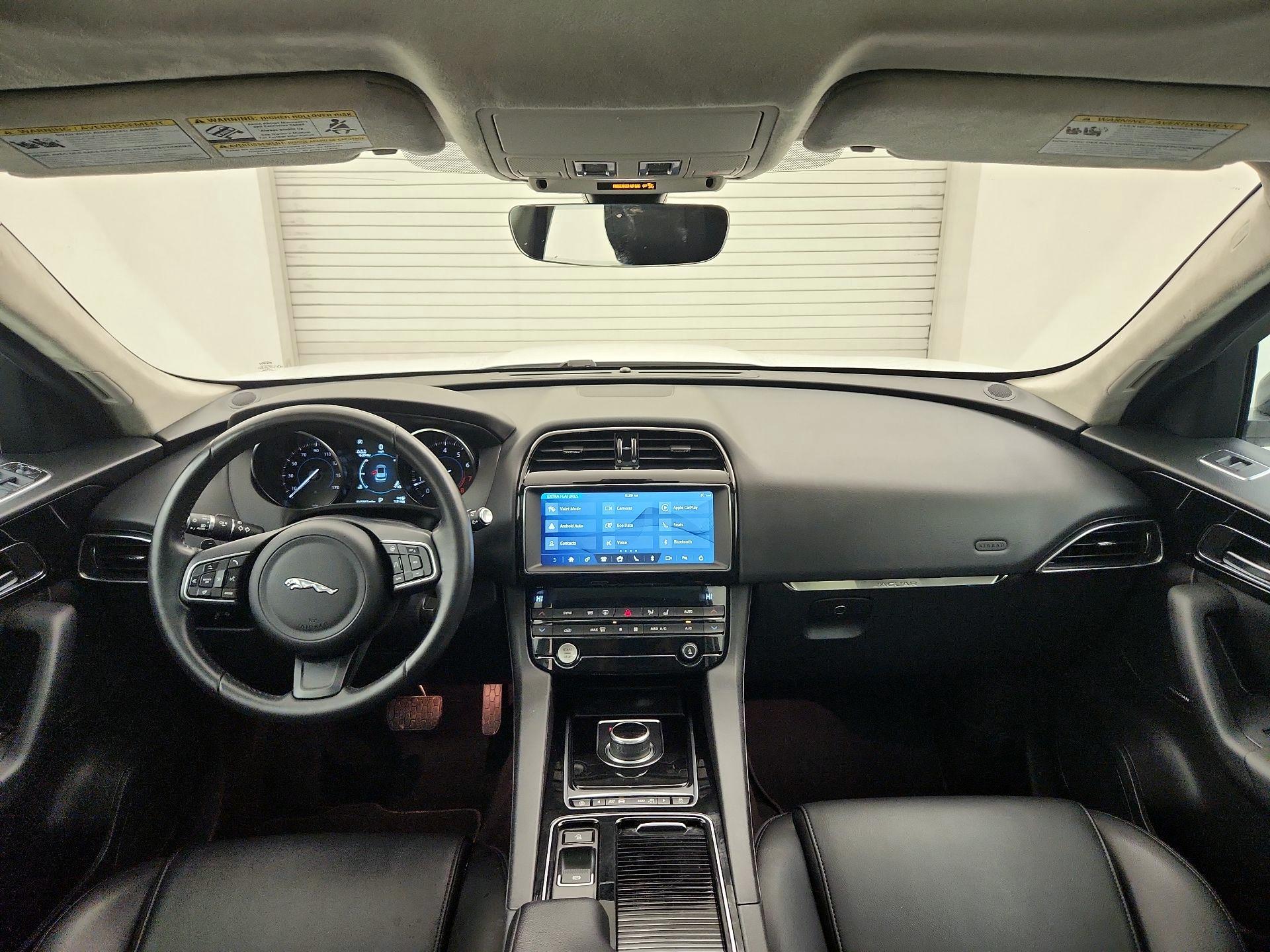 Thumbnail: 2020 Jaguar F-Pace - 9