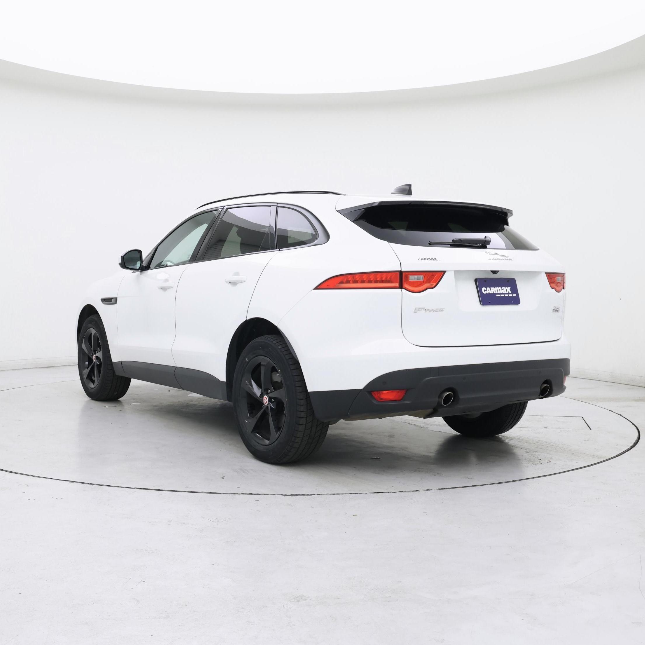 Thumbnail: 2020 Jaguar F-Pace - 2