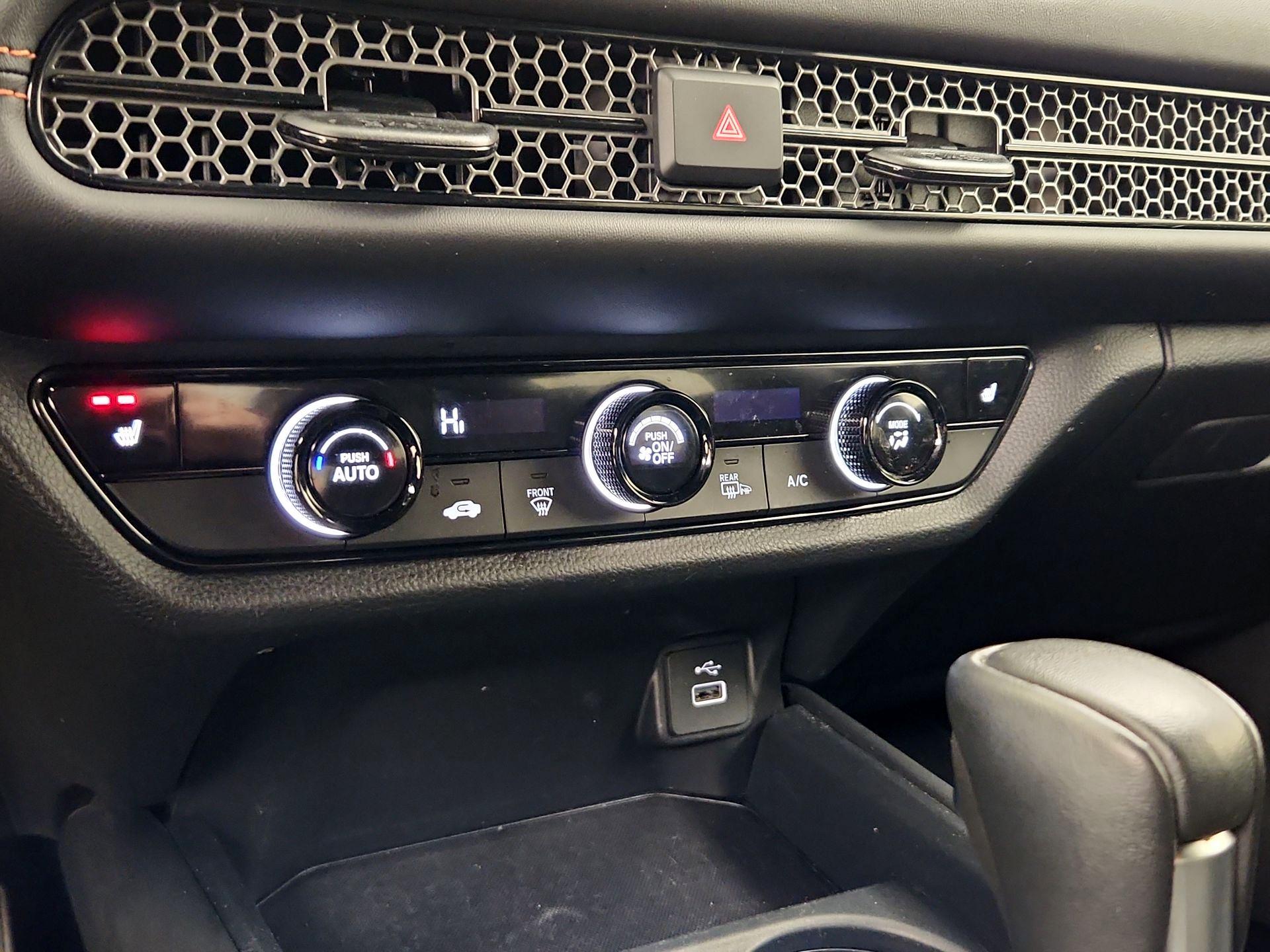 Thumbnail: 2025 Honda HR-V - 16