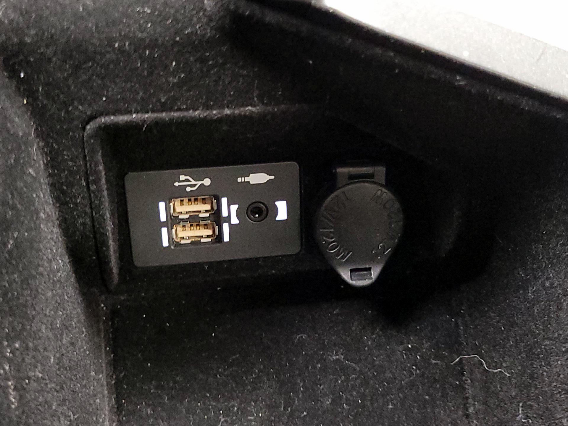 Thumbnail: 2023 Lexus IS - 18