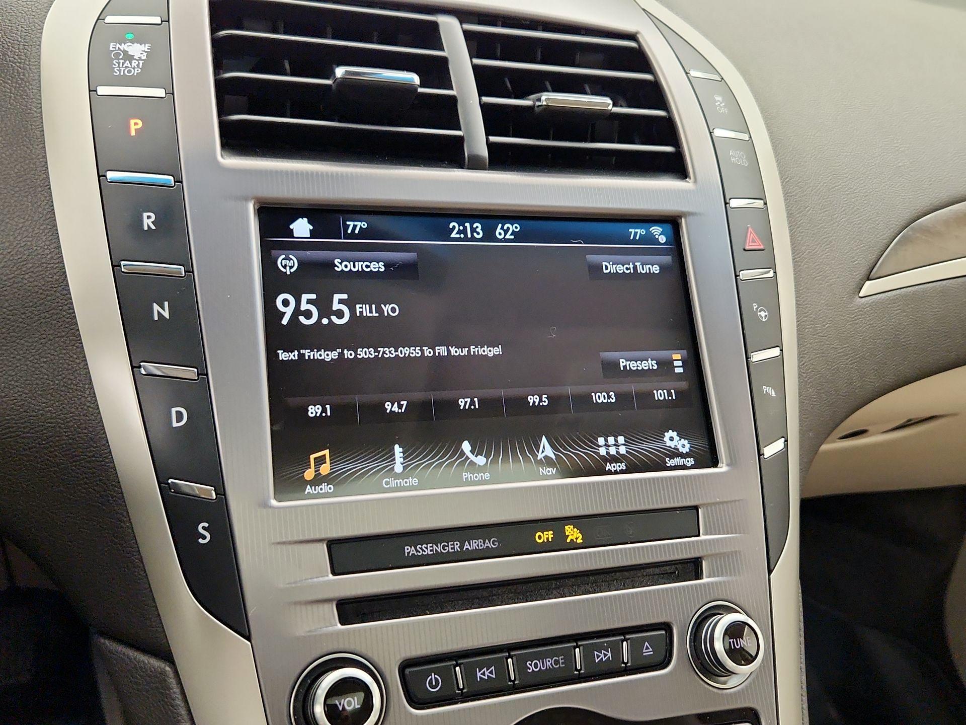 Thumbnail: 2017 Lincoln MKZ - 16