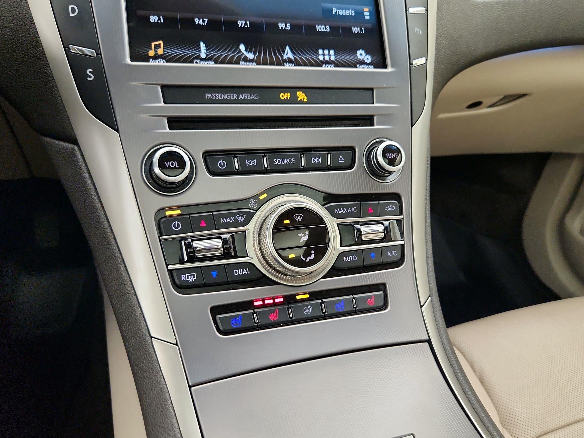 Thumbnail: 2017 Lincoln MKZ - 17