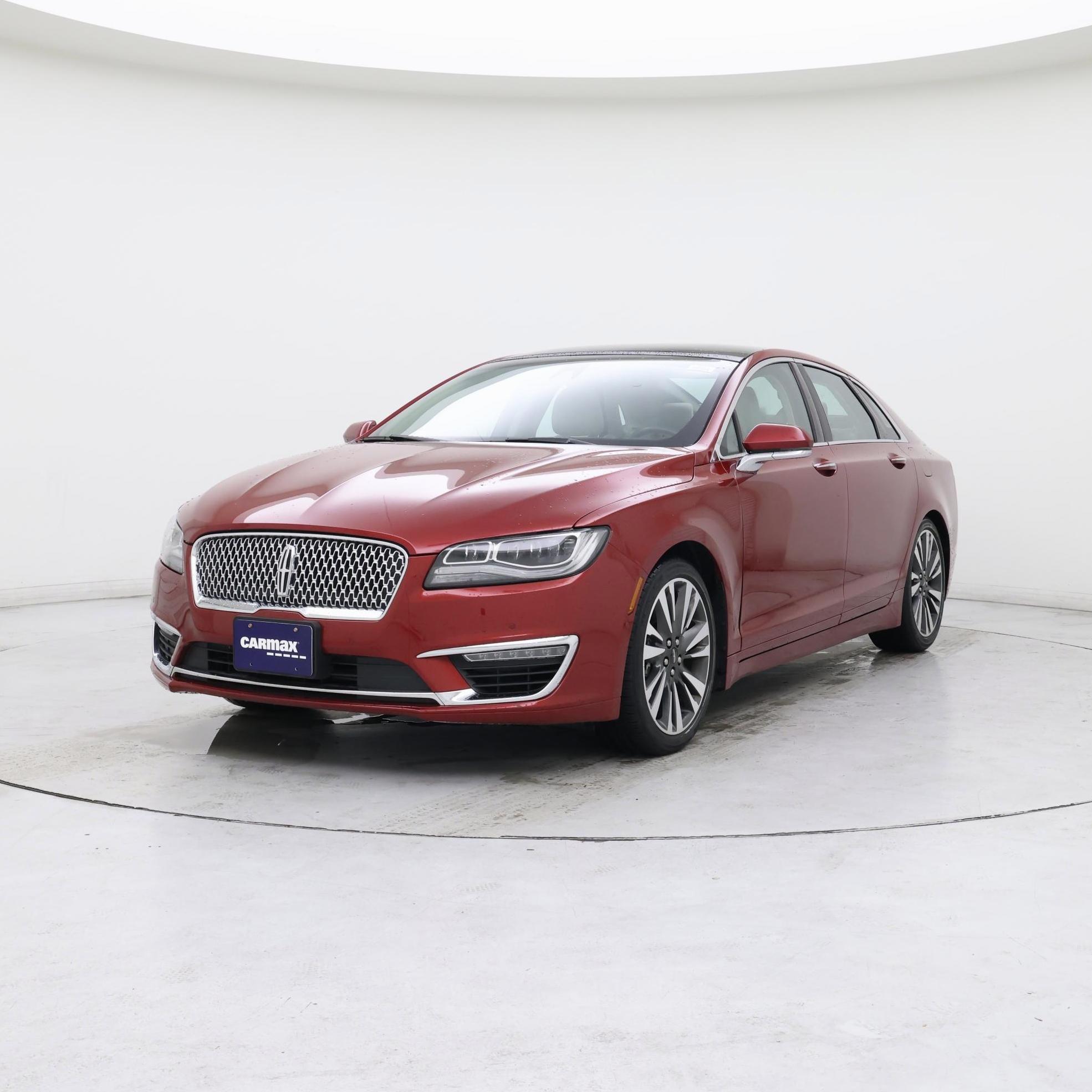 Thumbnail: 2017 Lincoln MKZ - 4
