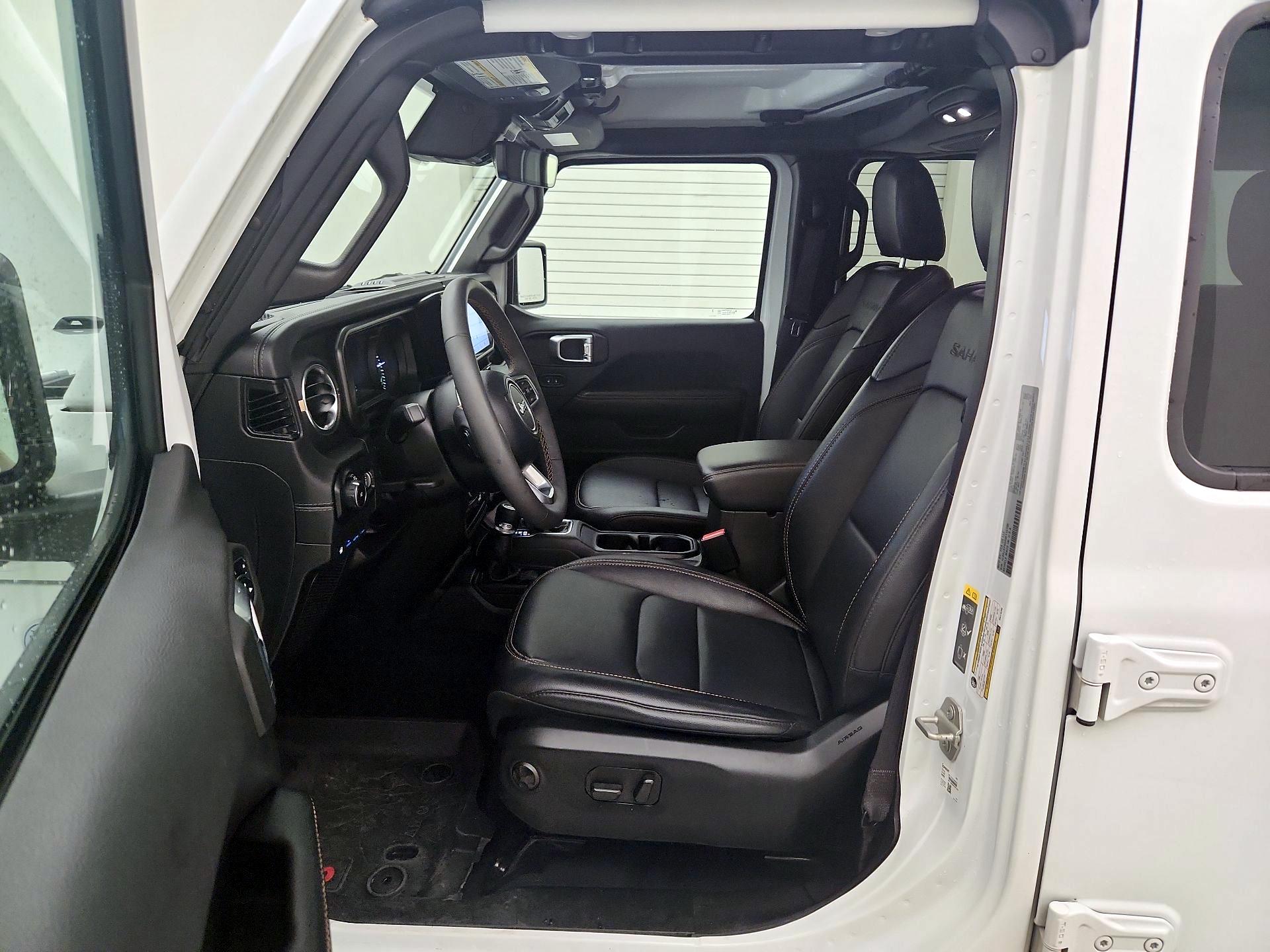 Thumbnail: 2024 Jeep Wrangler - 11