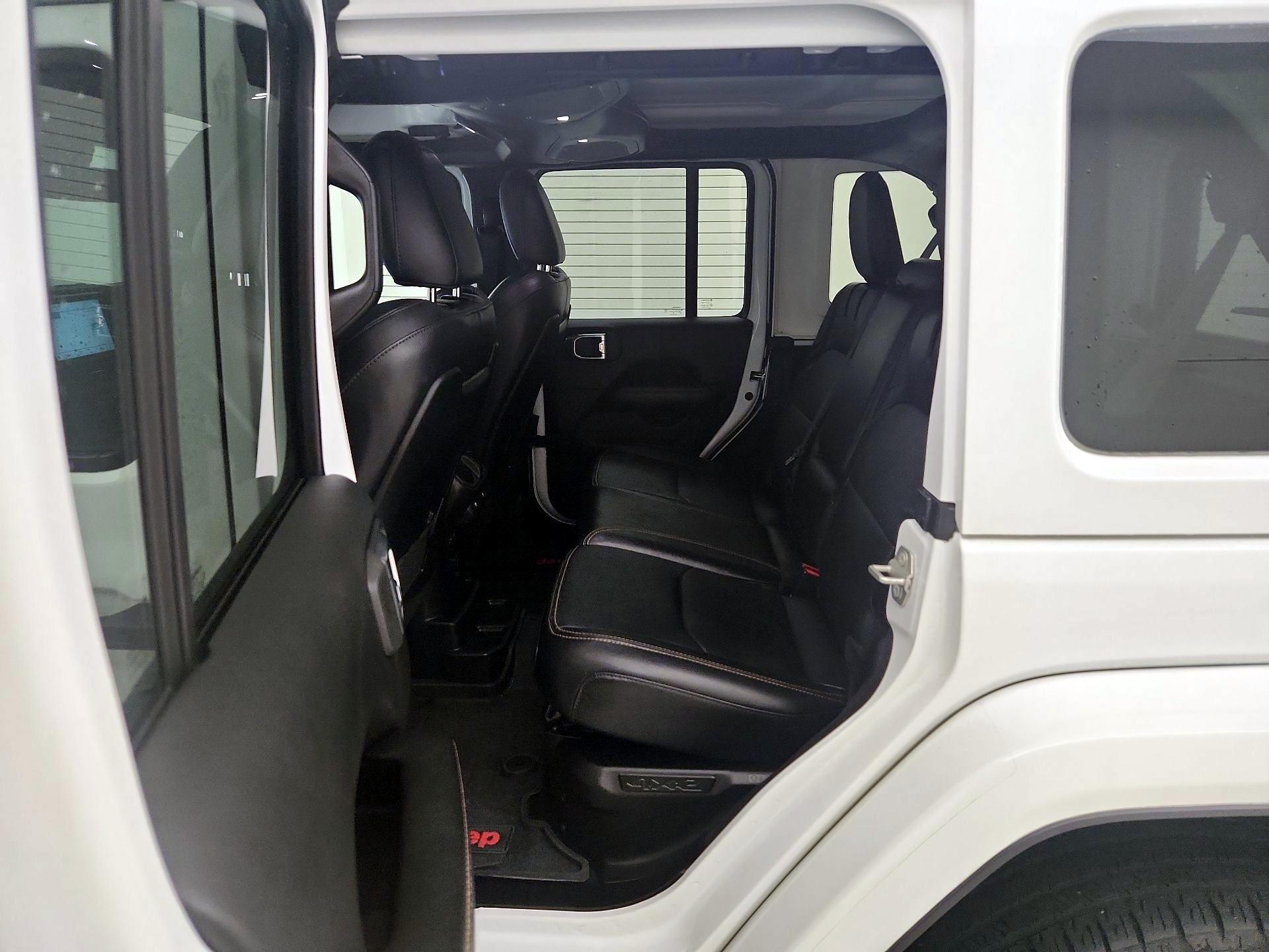 Thumbnail: 2024 Jeep Wrangler - 20