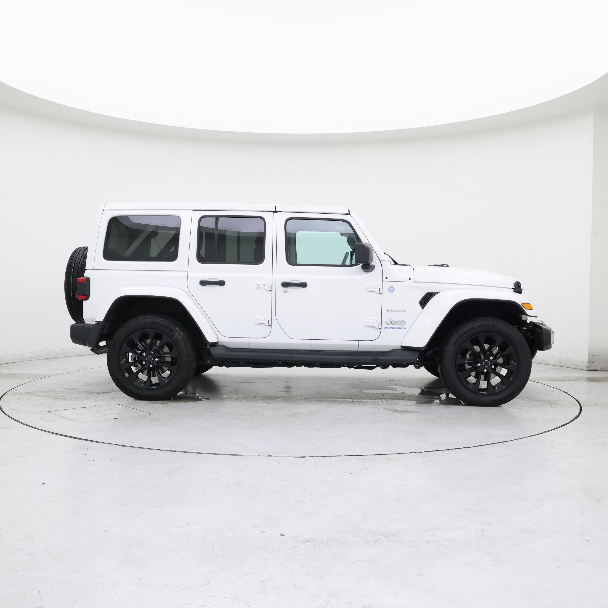Thumbnail: 2024 Jeep Wrangler - 7